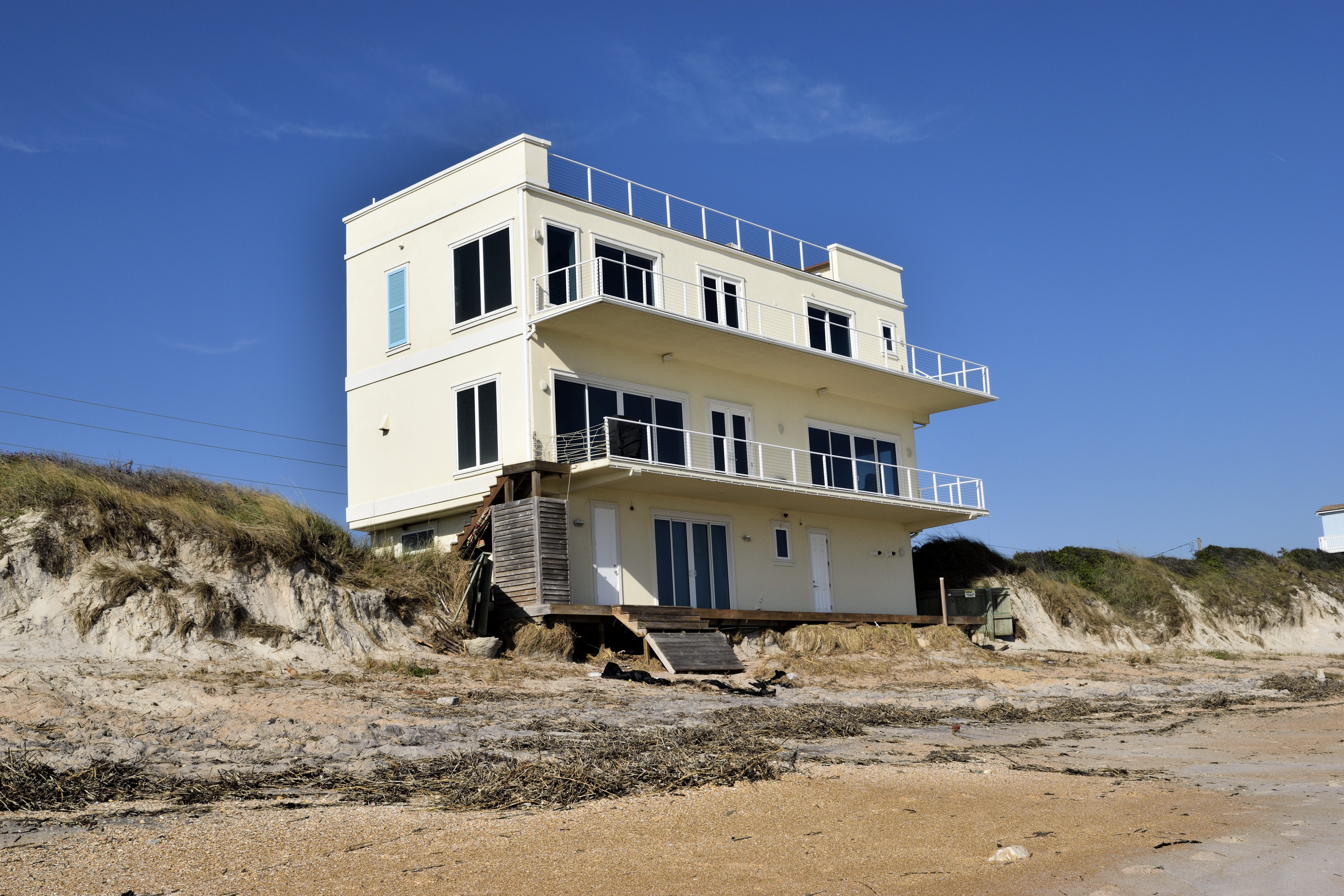 scene, blue, Beach Erosion, old-fashioned, building Exterior, natural, nobody, environment, ocean, seascape, water, sunlight, architecture And Buildings, HD Wallpaper