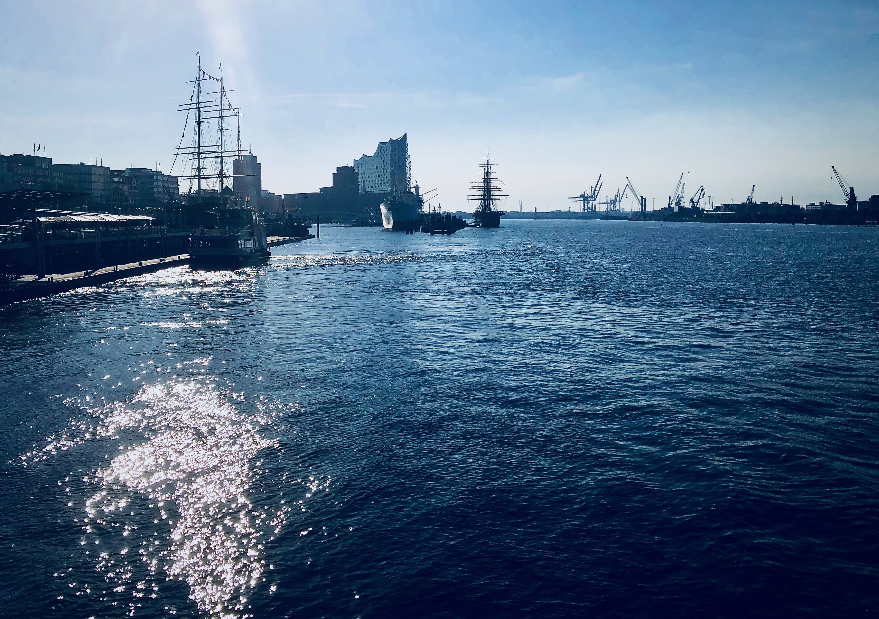 hamburg, skyline, skyscraper, built structure, port city, mode of transportation, 2K, no people, building, cityscape, ship, elbe philharmonic hall, transportation, HD Wallpaper