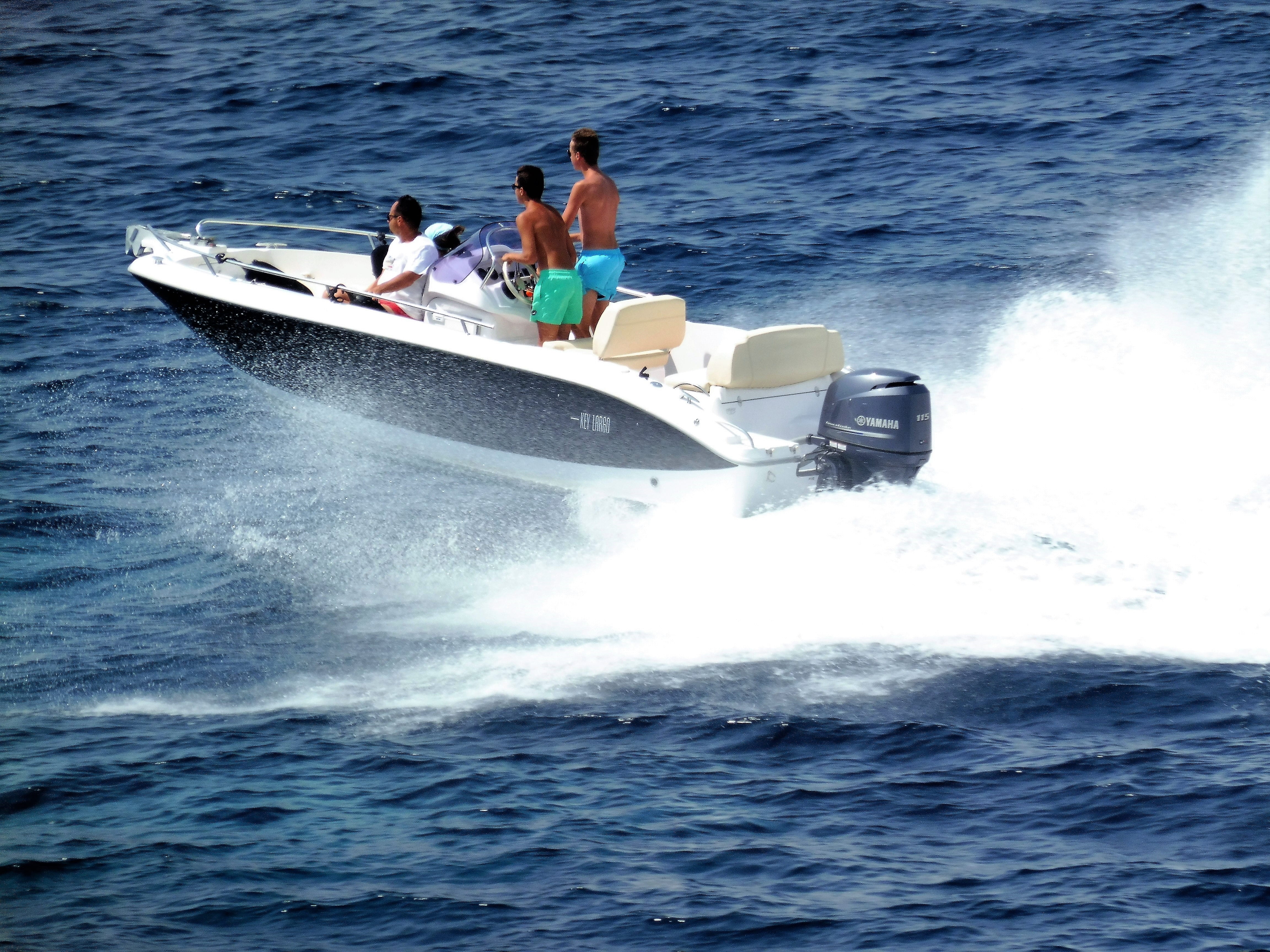 nautical vessel, mediterranean, speedboat, water, wake - water, splashing, leisure activity, 4K, maritime, fast, waterfront, adult, motion, day, transportation, HD Wallpaper
