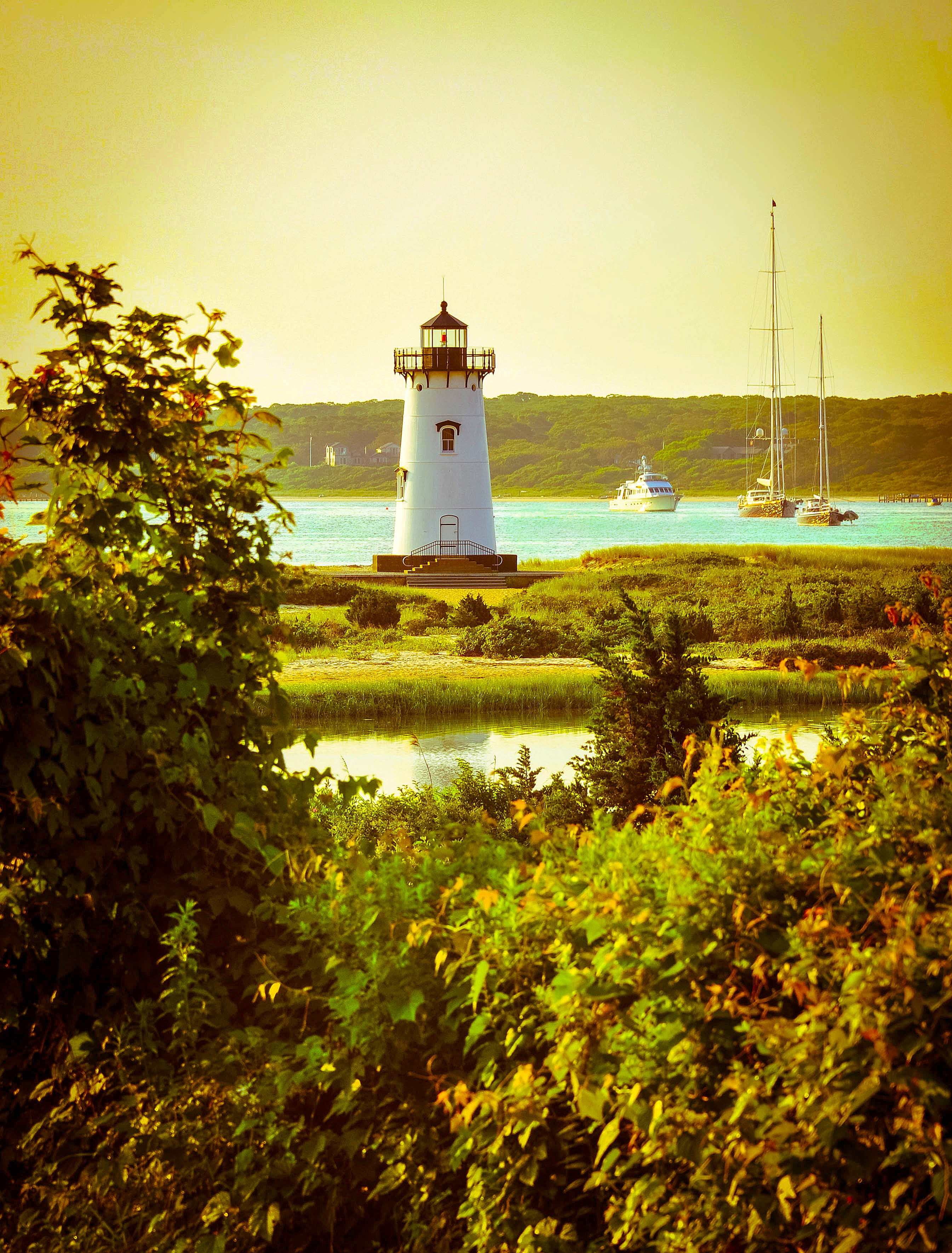 growth, symbol, sky, water, no people, navigation, marthas vineyard, building, maritime, coast, vintage, sea, grass, sailing, retro, wave, travel, white, Phone HD Wallpaper