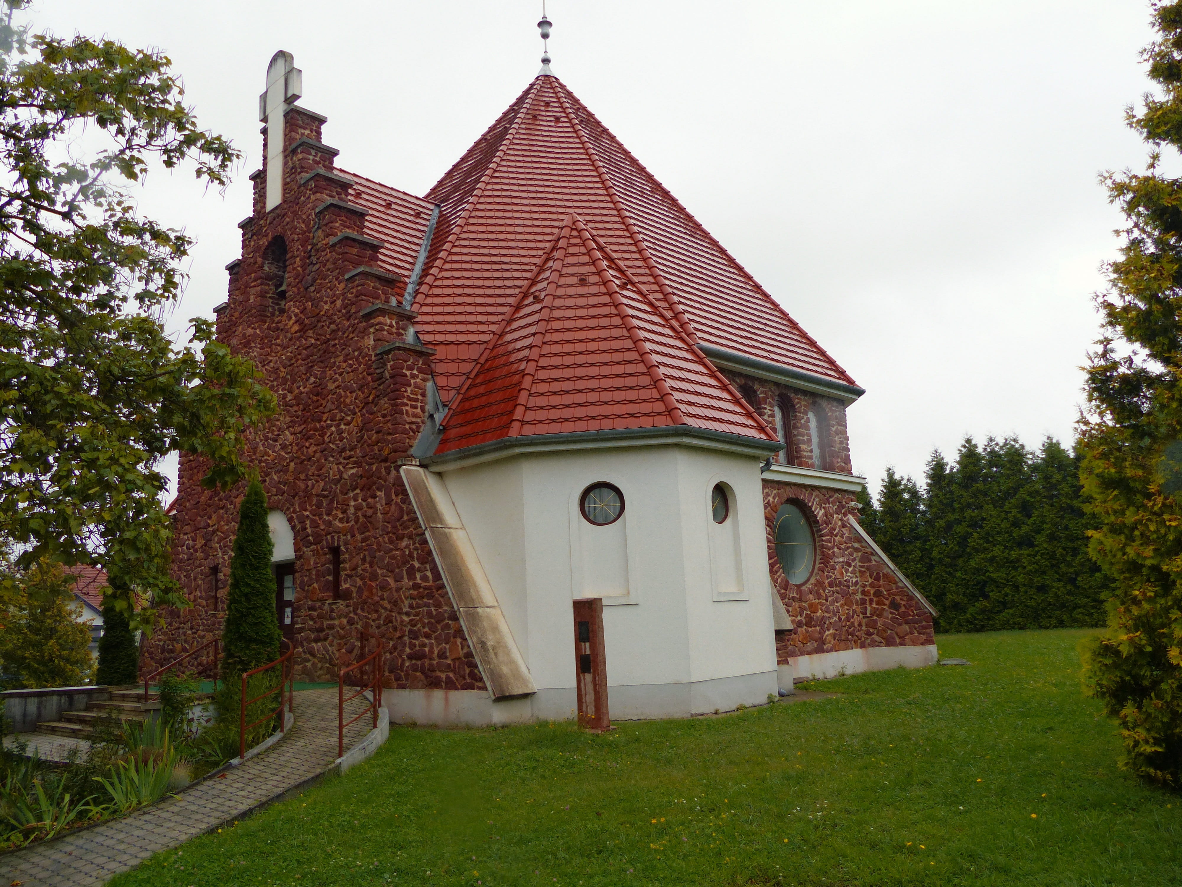house, architect, religion, building, place of worship, spirituality, plant, heviz, balint szeghalmy, belief, nature, building exterior, church, sky, tree, HD Wallpaper