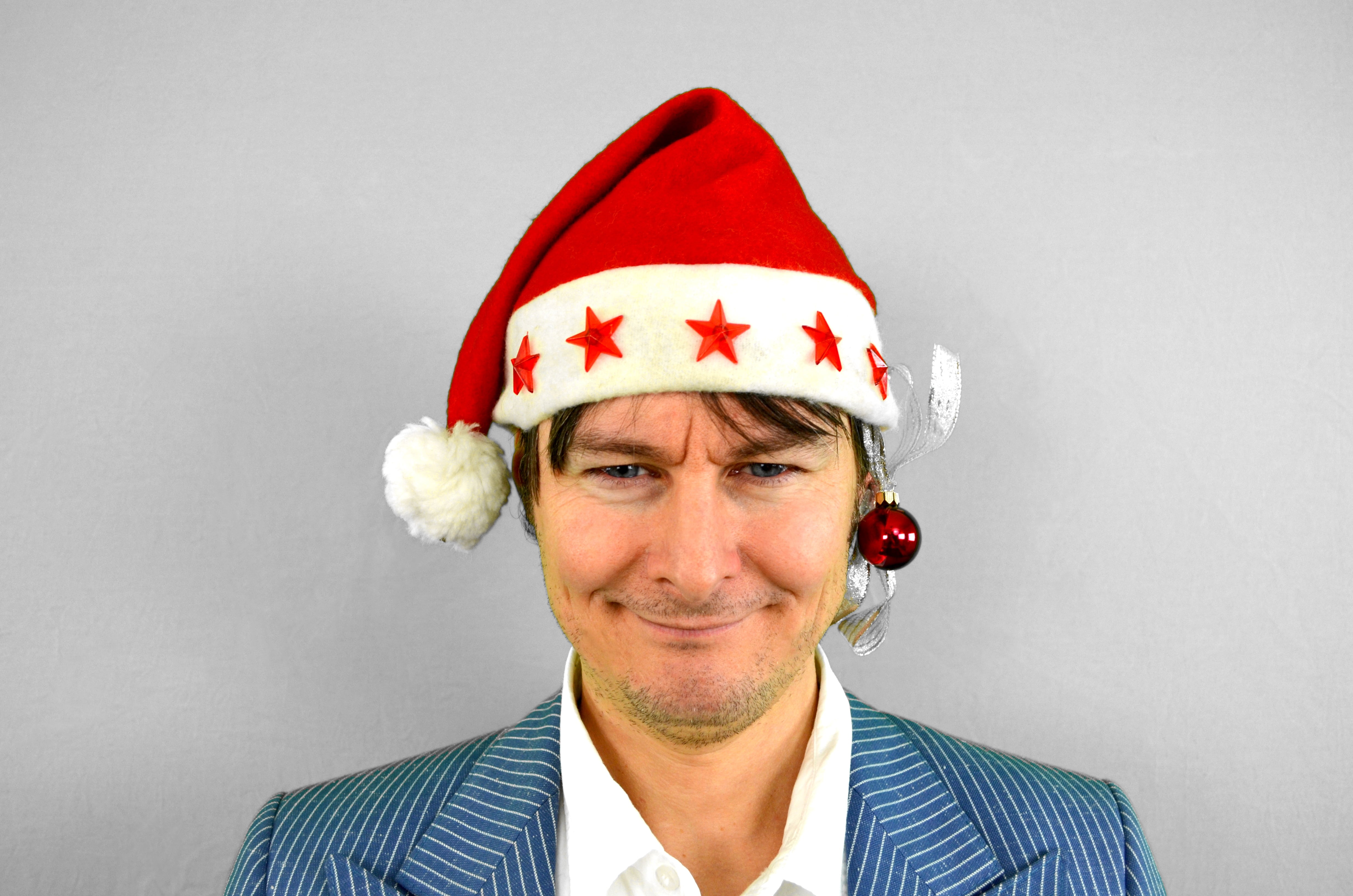 man, cap, indoors, suit, comedy, nicholas, studio shot, facial hair, emotion, earring, advent, men, portrait, xmas, one person, human, 4K, celebration, HD Wallpaper