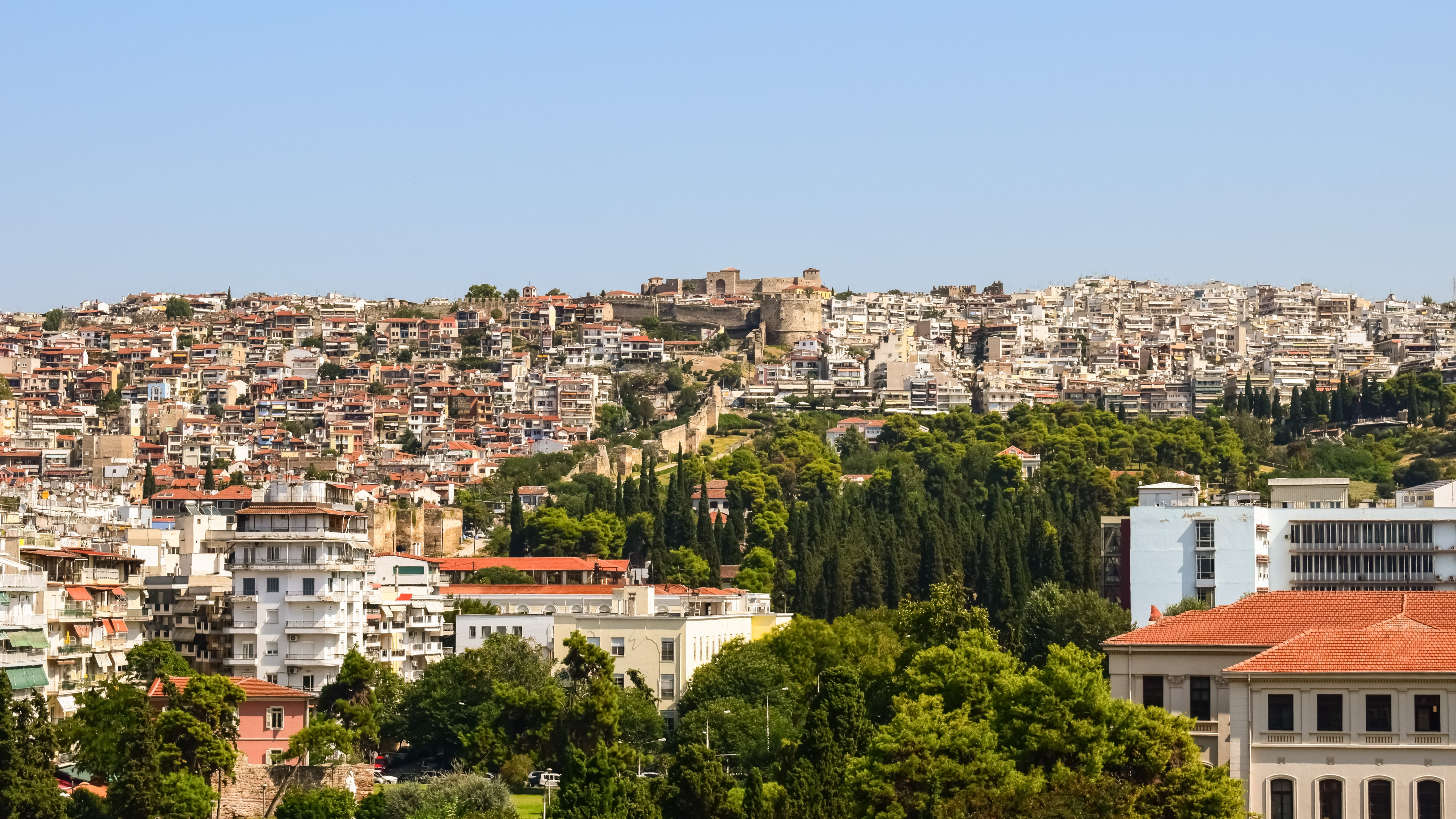 old, sky, travel destinations, tree, townscape, architecture, building, land, travel, urban, apartment, house, thessaloniki, outdoors, view, building exterior, HD Wallpaper