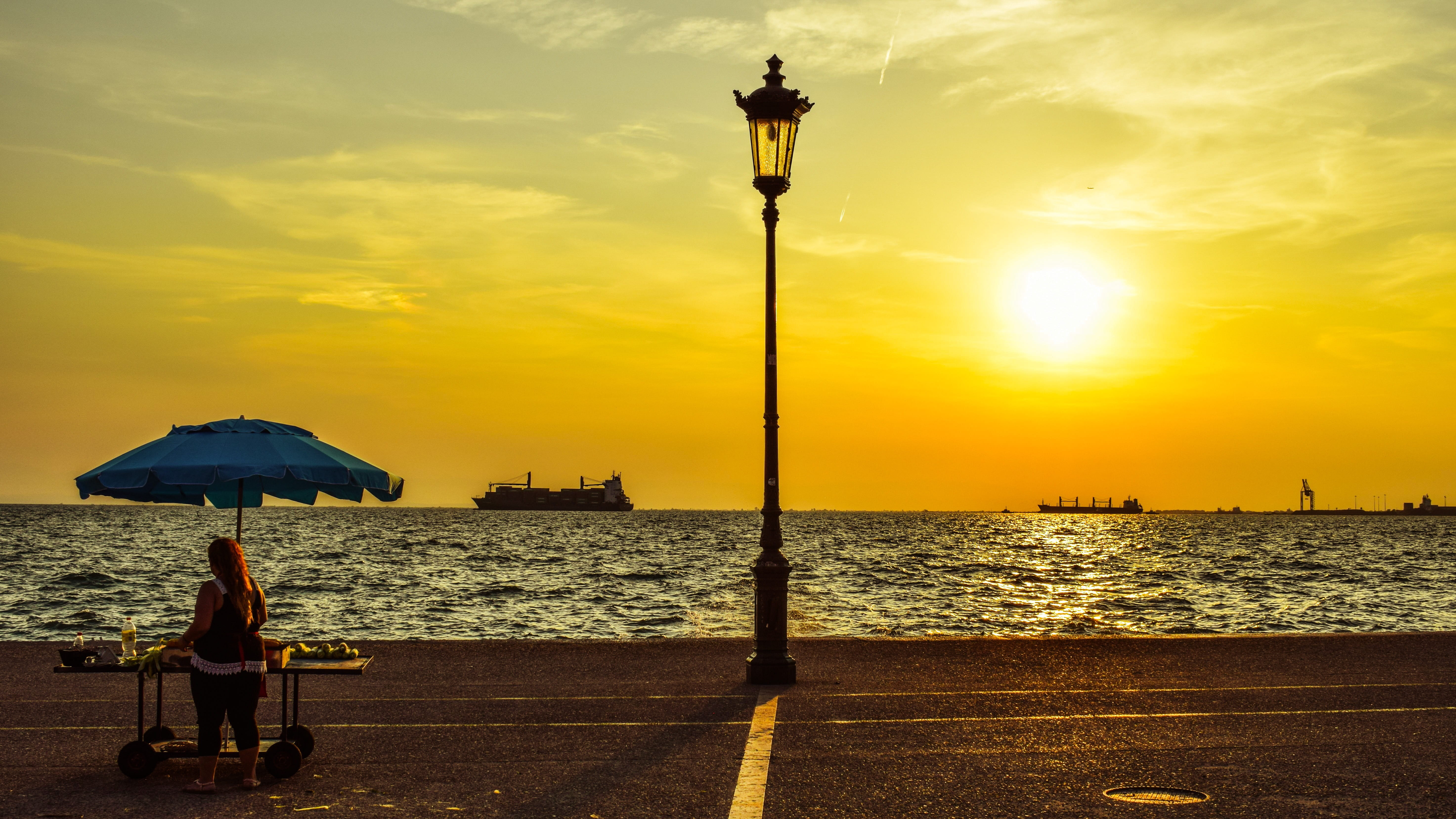 beauty in nature, street, sky, nature, water, sunset, lantern, vendor, horizon, lamp, greece, real people, 5K, outdoors, protection, lifestyles, afternoon, HD Wallpaper