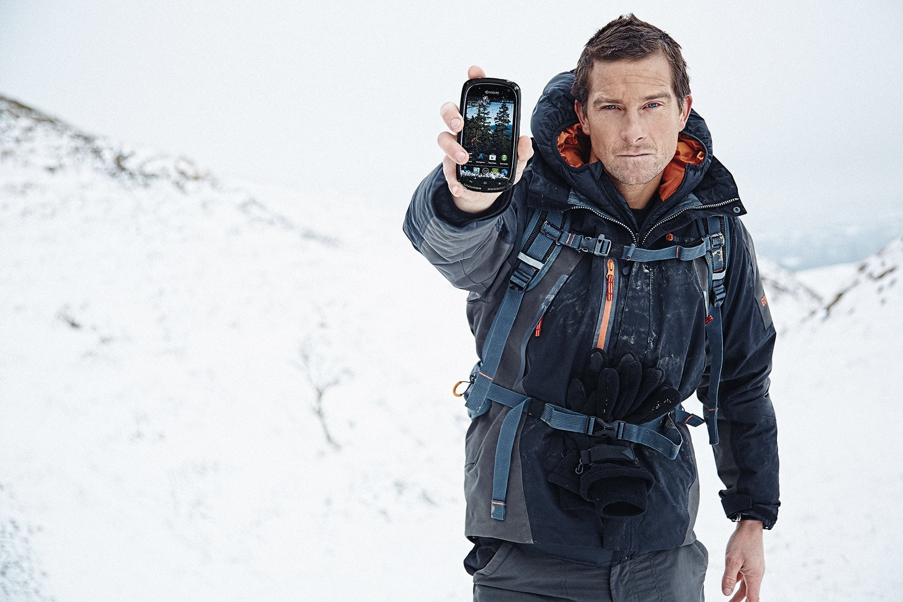 season, photographing, day, tourist, mountains, activity, holding, photography themes, phone, young Adult, men, digital camera, outdoors, digital single-lens reflex camera, HD Wallpaper