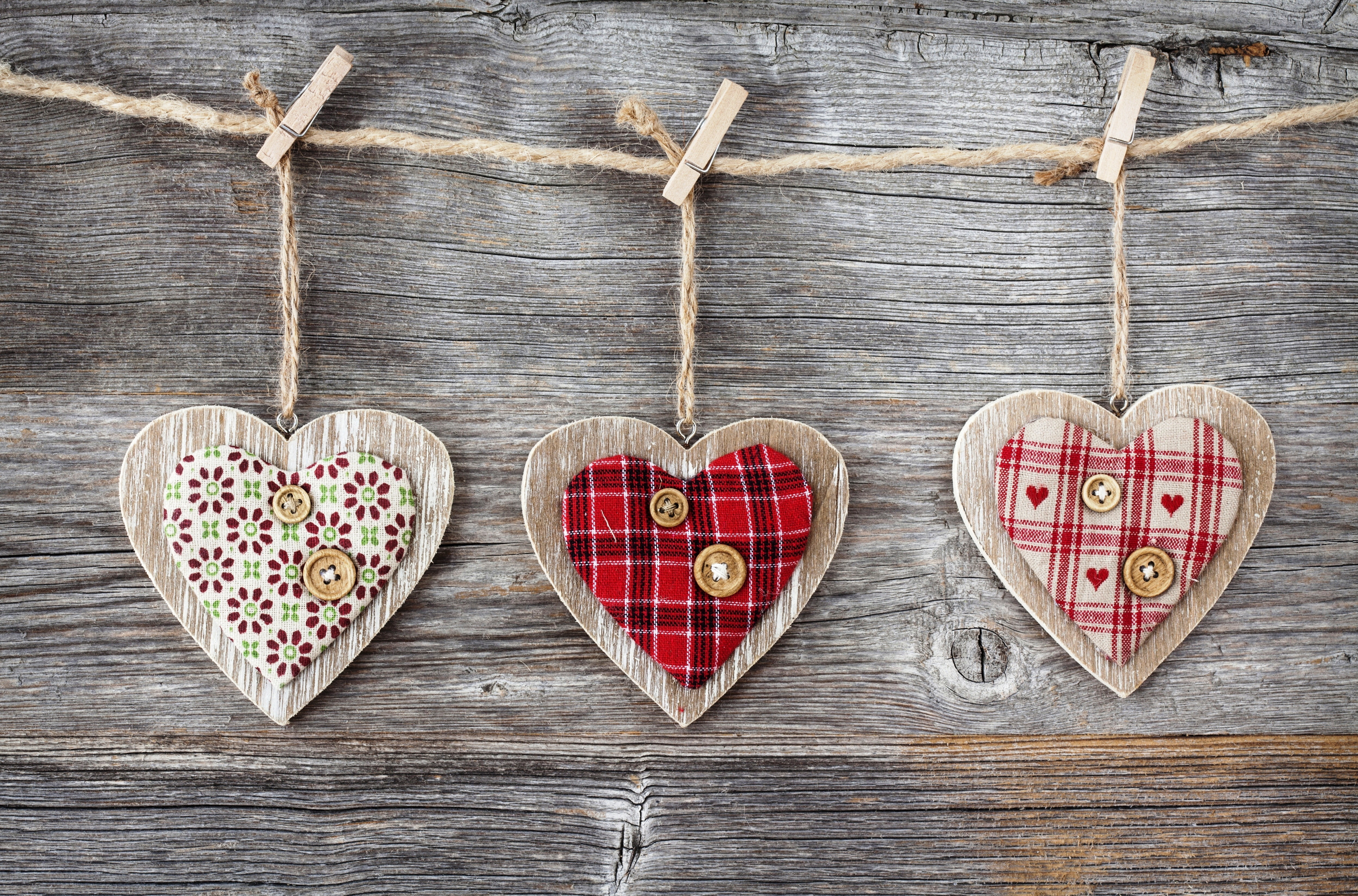 day, wood - Material, three, hanging, gingerbread cookie, gift, candy heart, creativity, ornate, love, valentine Card, baked, symbol, rustic, brown, abstract, HD Wallpaper