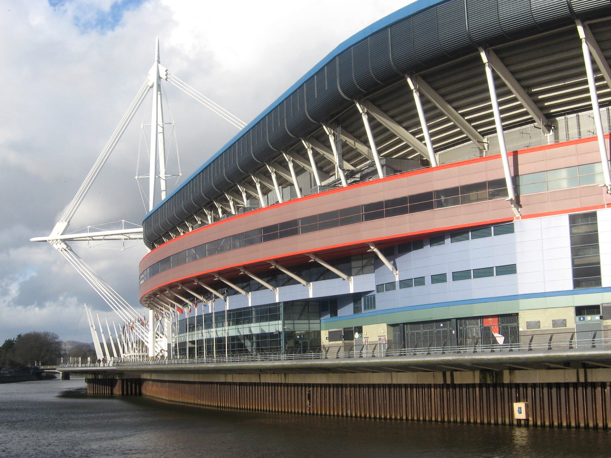 connection, sky, cardiff, river, Millenium, city, modern, water, photos, architecture, famous Place, architecture And Buildings, cloud - sky, "united kingdom", HD Wallpaper