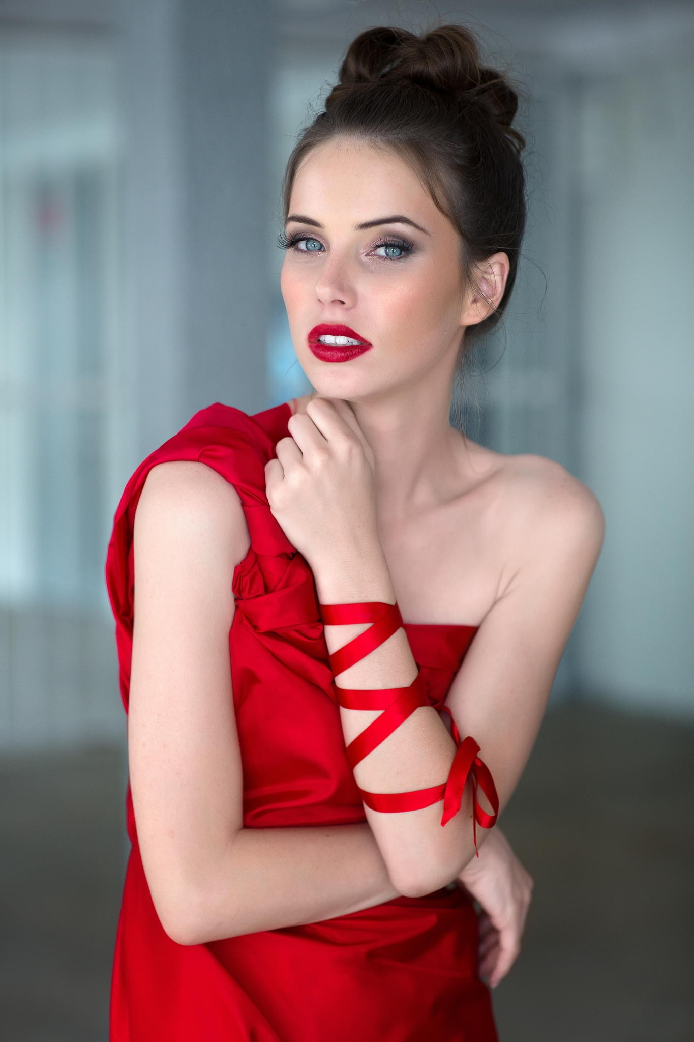 adult, elegance, red dress, Megan Coffey, clothing, 500px, portrait, one person, looking at camera, women, red, fashion model, glamour, beauty, photography, Phone HD Wallpaper