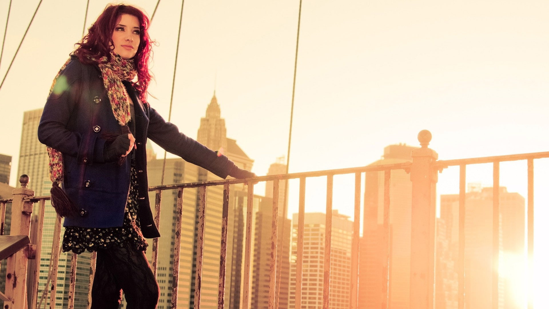 Susan Coffey, hairstyle, redhead, women, scarf, lifestyles, model, young adult, outdoors, beautiful people, architecture, casual clothing, dyed red hair, HD Wallpaper