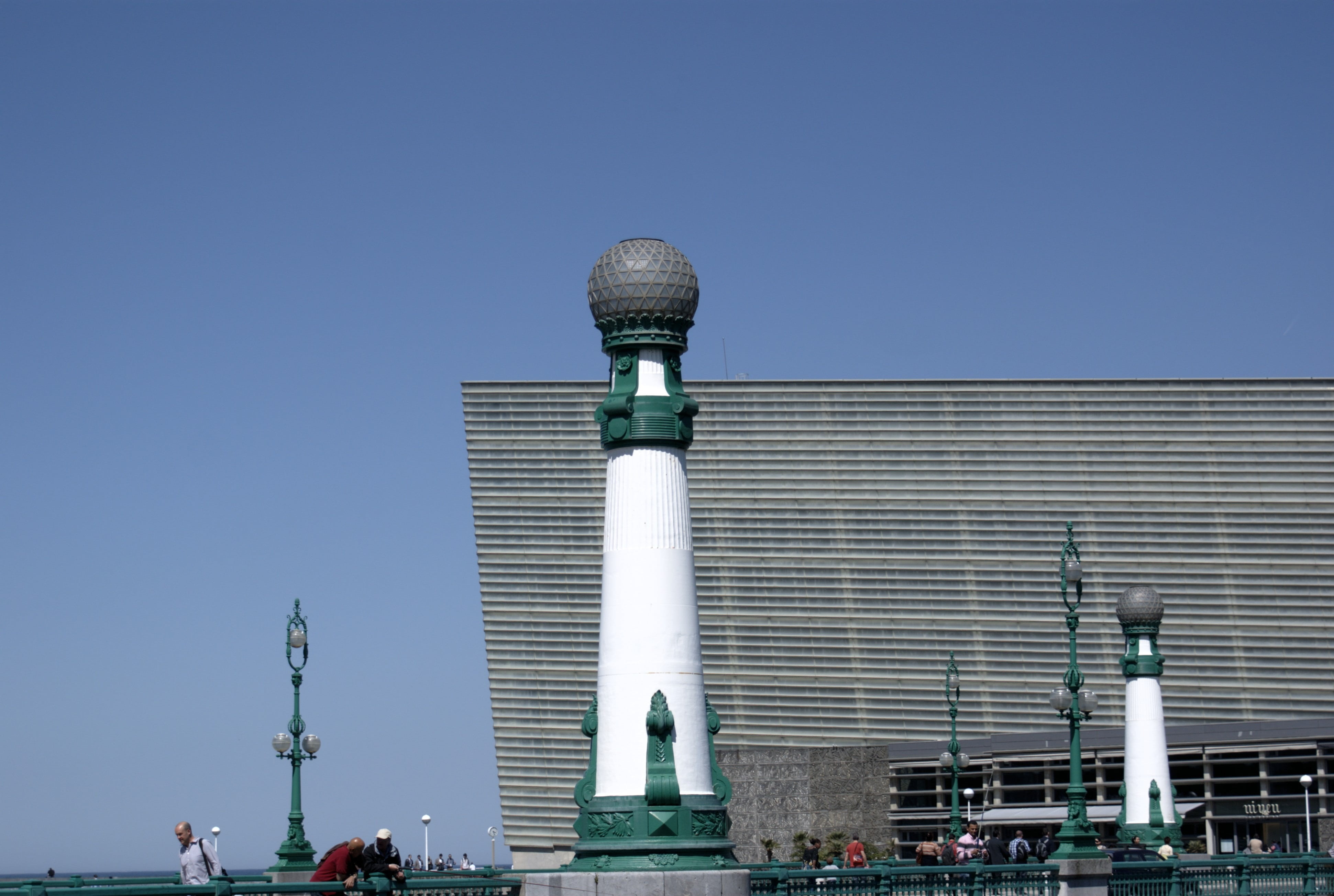 architecture, office building exterior, built structure, building, blue, 4K, clear sky, skyscraper, san sebastian, audituorio kursaal, low angle view, HD Wallpaper