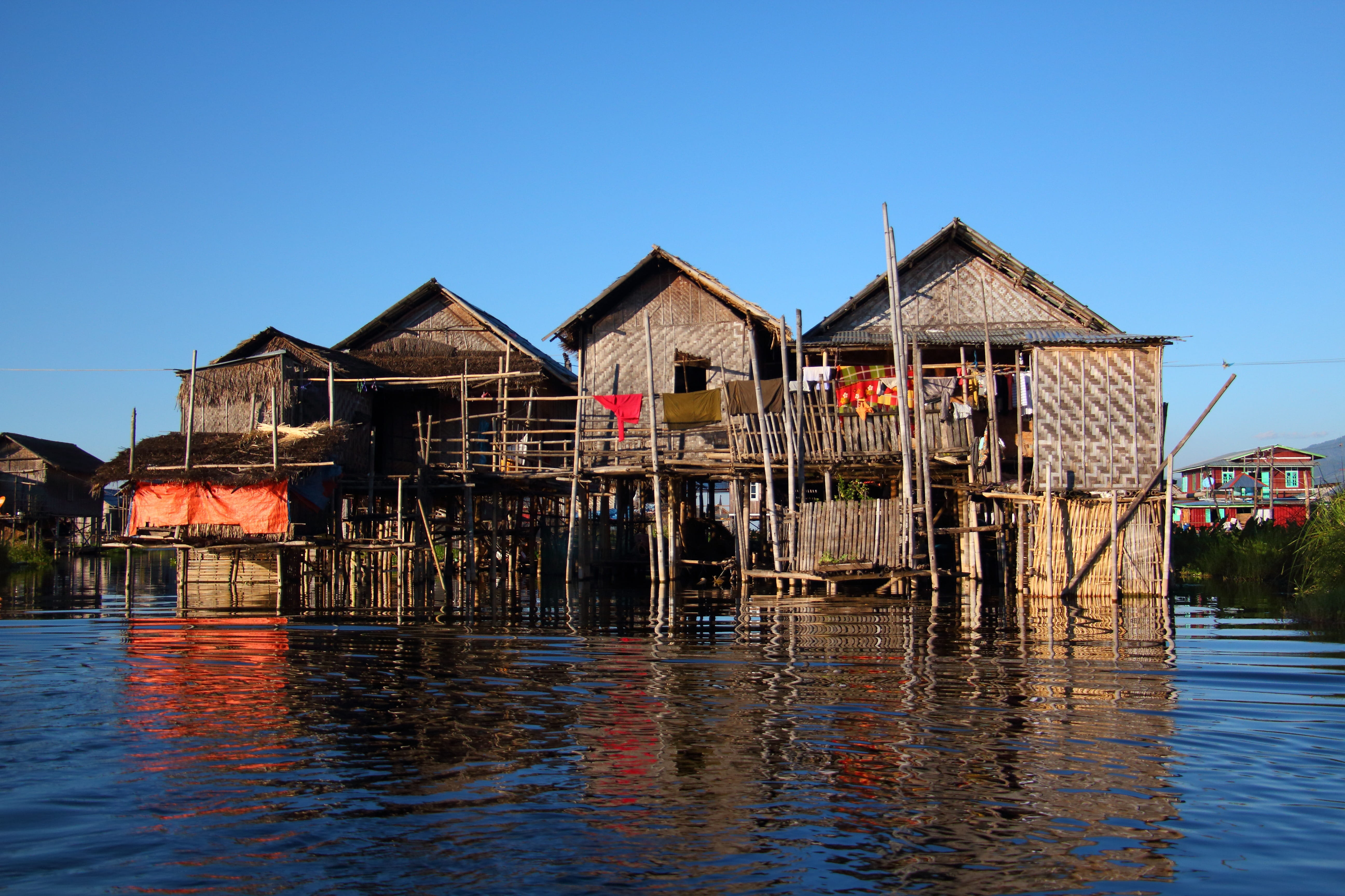 residential district, wood - material, no people, nature, architecture, day, sky, burmese, waterfront, built structure, myanmar, blue, building, floating village, HD Wallpaper