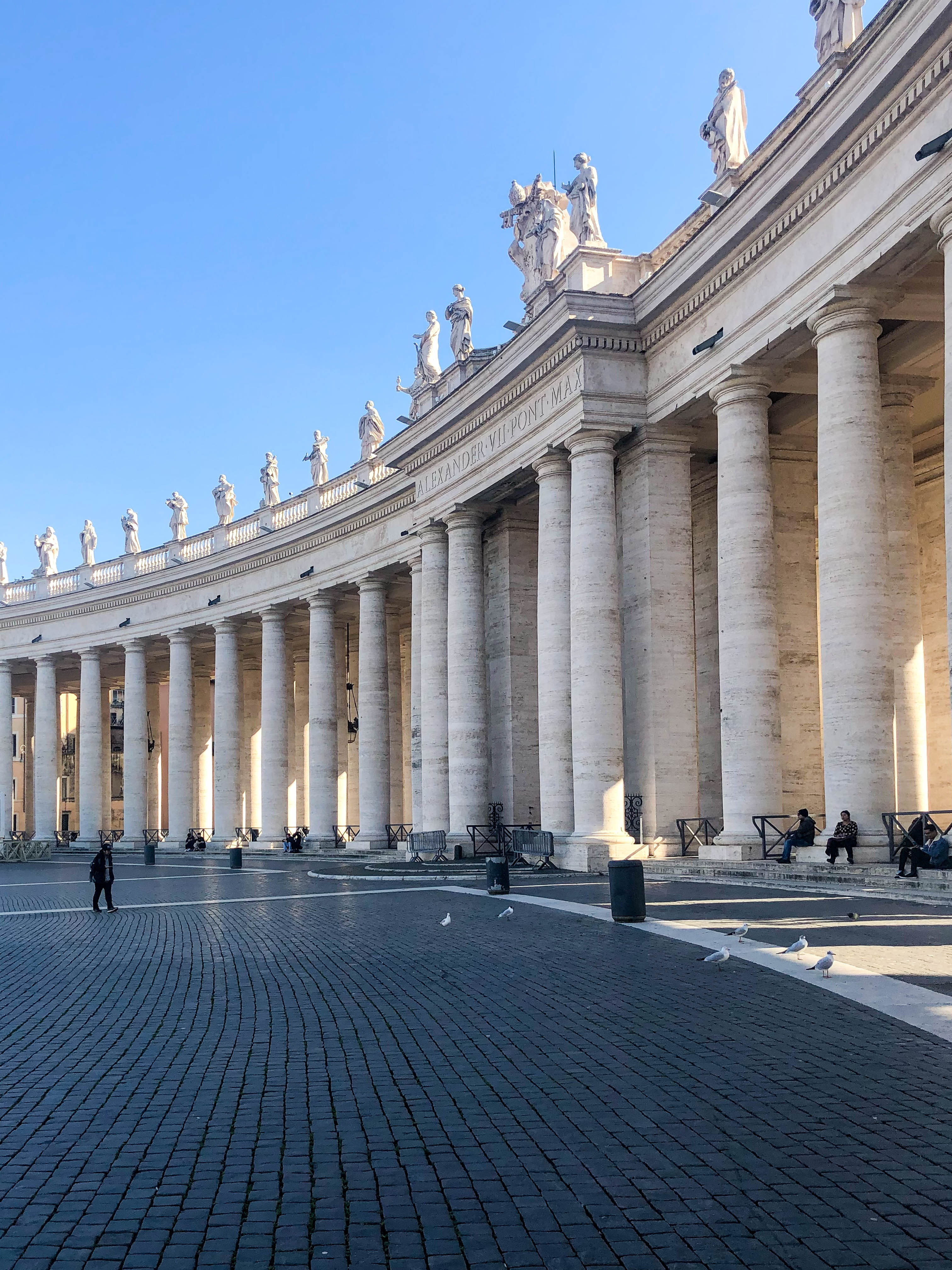 sky, architecture, famous, statue, europe, rome, tourism, ancient, memorial, church, italy, pope, st peters square, basilica, low angle view, roma, capital, Phone HD Wallpaper