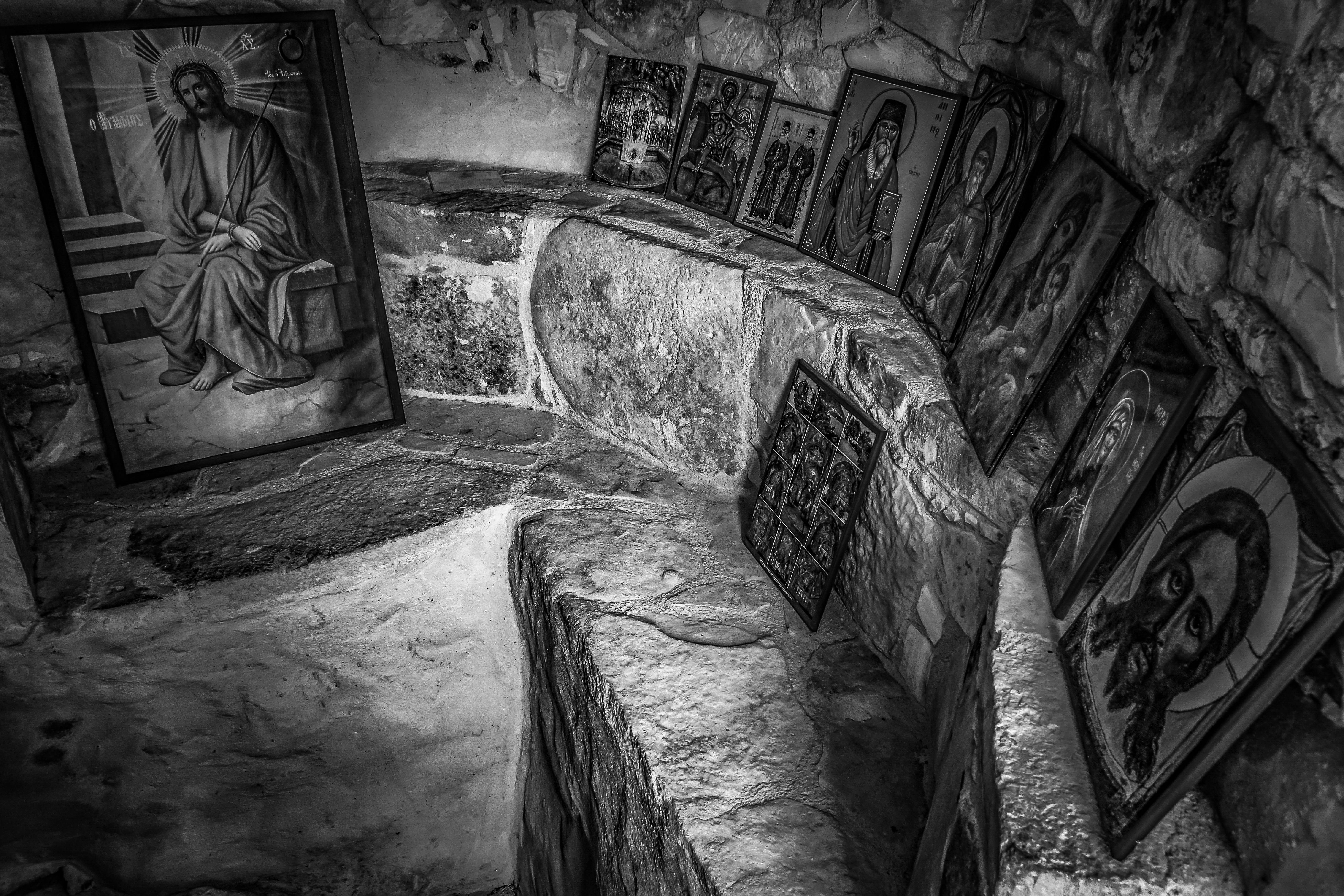 creativity, day, icons, mural, art and craft, graffiti, the past, wall, faith, no people, steps and staircases, wall - building feature, religion, old, HD Wallpaper