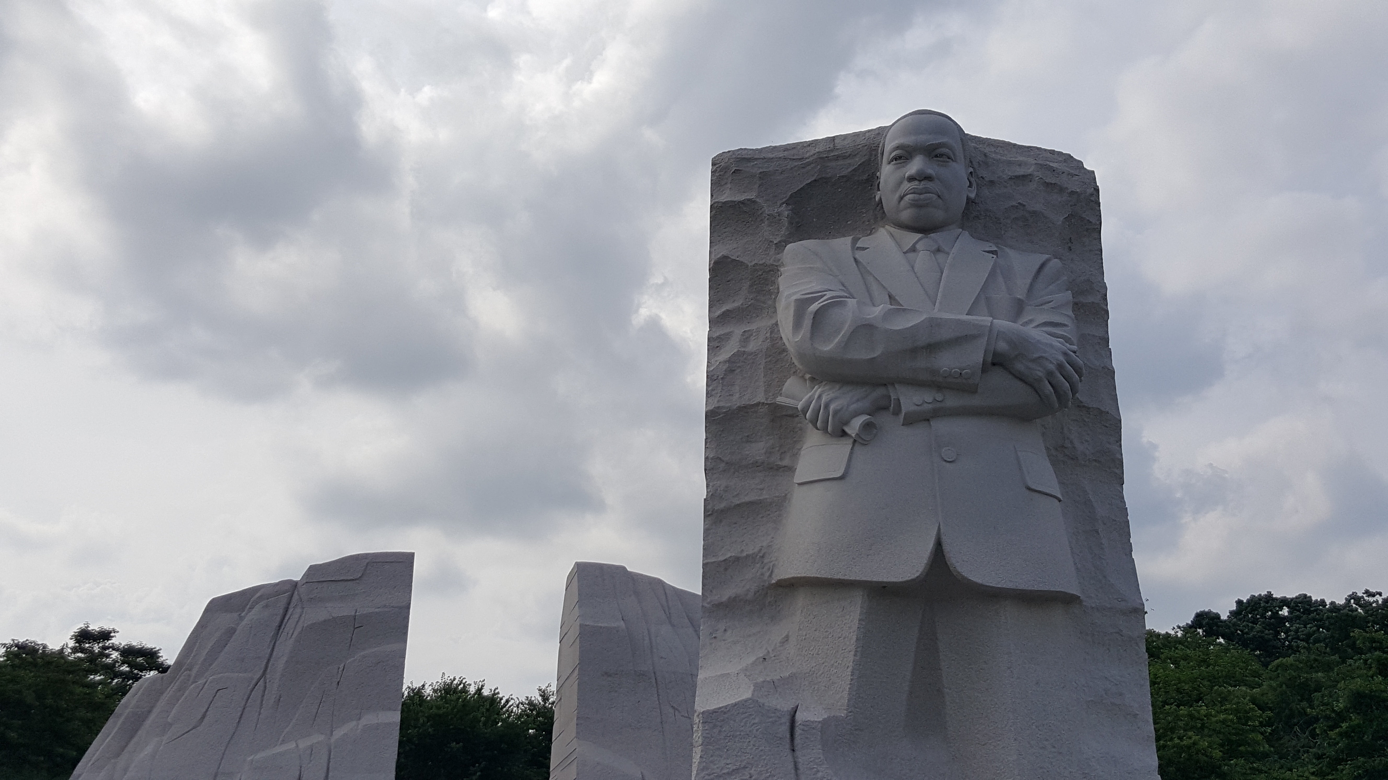 creativity, martin, american, usa, memorial, king, art and craft, low angle view, cloud - sky, dc, sky, leader, the past, no people, nature, national, craft, HD Wallpaper