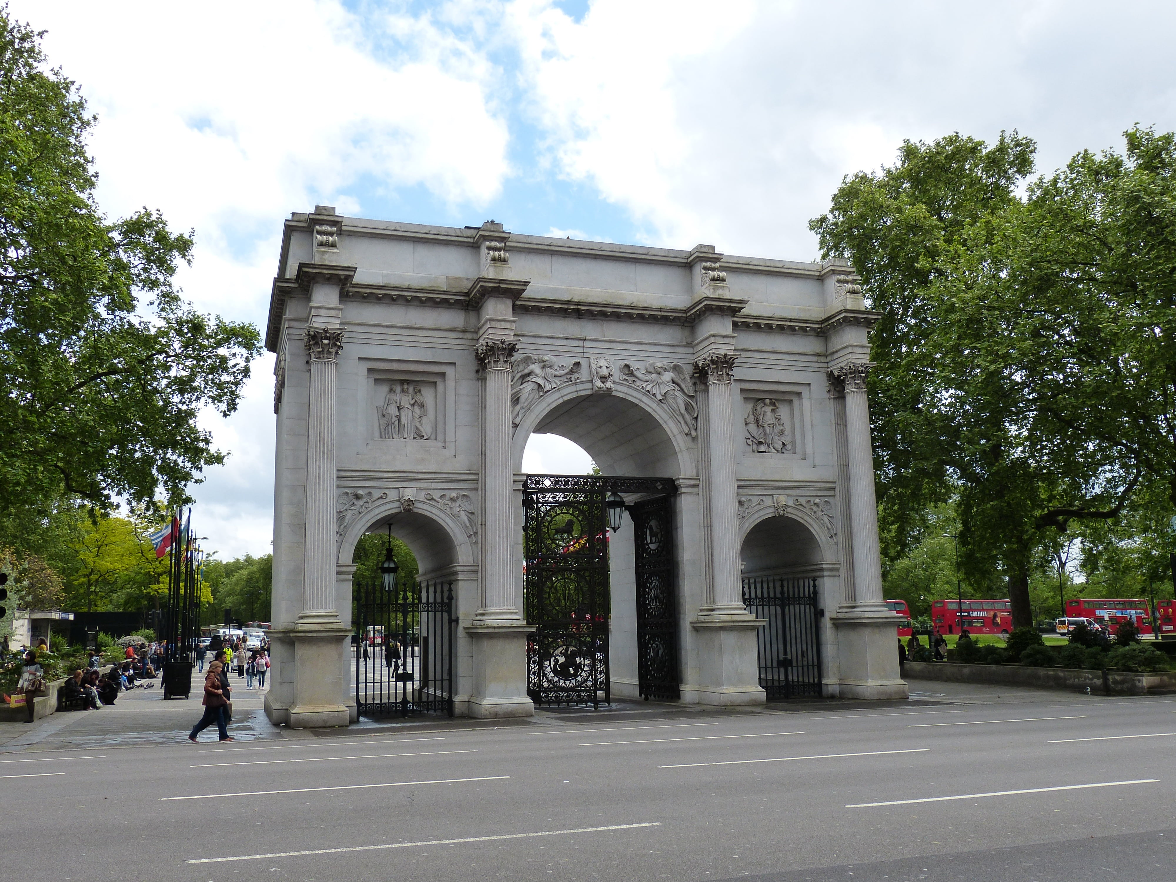 tree, the past, london, arch, plant, triumphal arch, marble arch, travel destinations, building, road, sky, city, england, street, history, day, goal, facade, HD Wallpaper