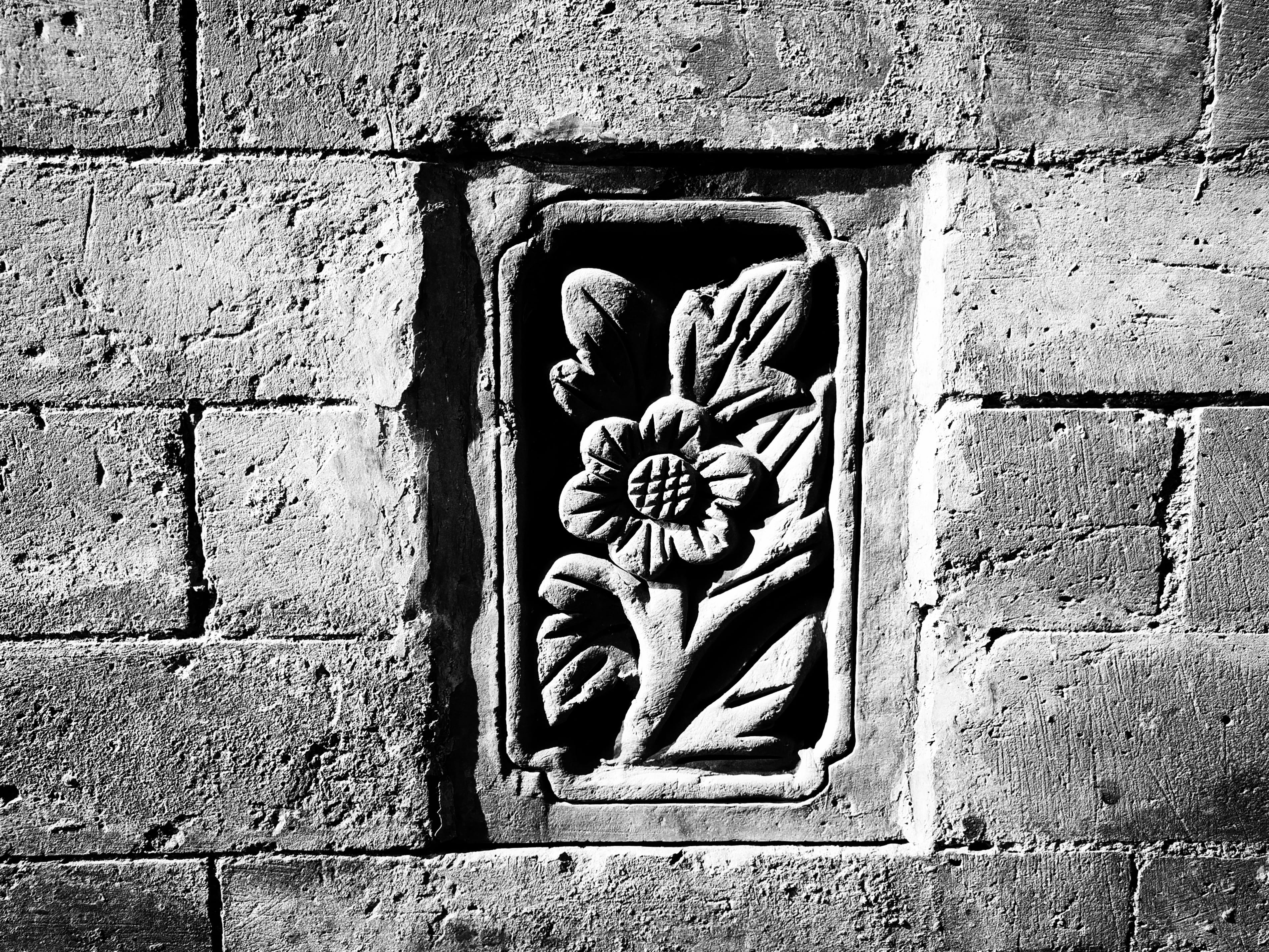 brick, bunker, pattern, beijing, worship, bas relief, building, flower, brick wall, creativity, black and white, china, window, art and craft, mural, built structure, HD Wallpaper