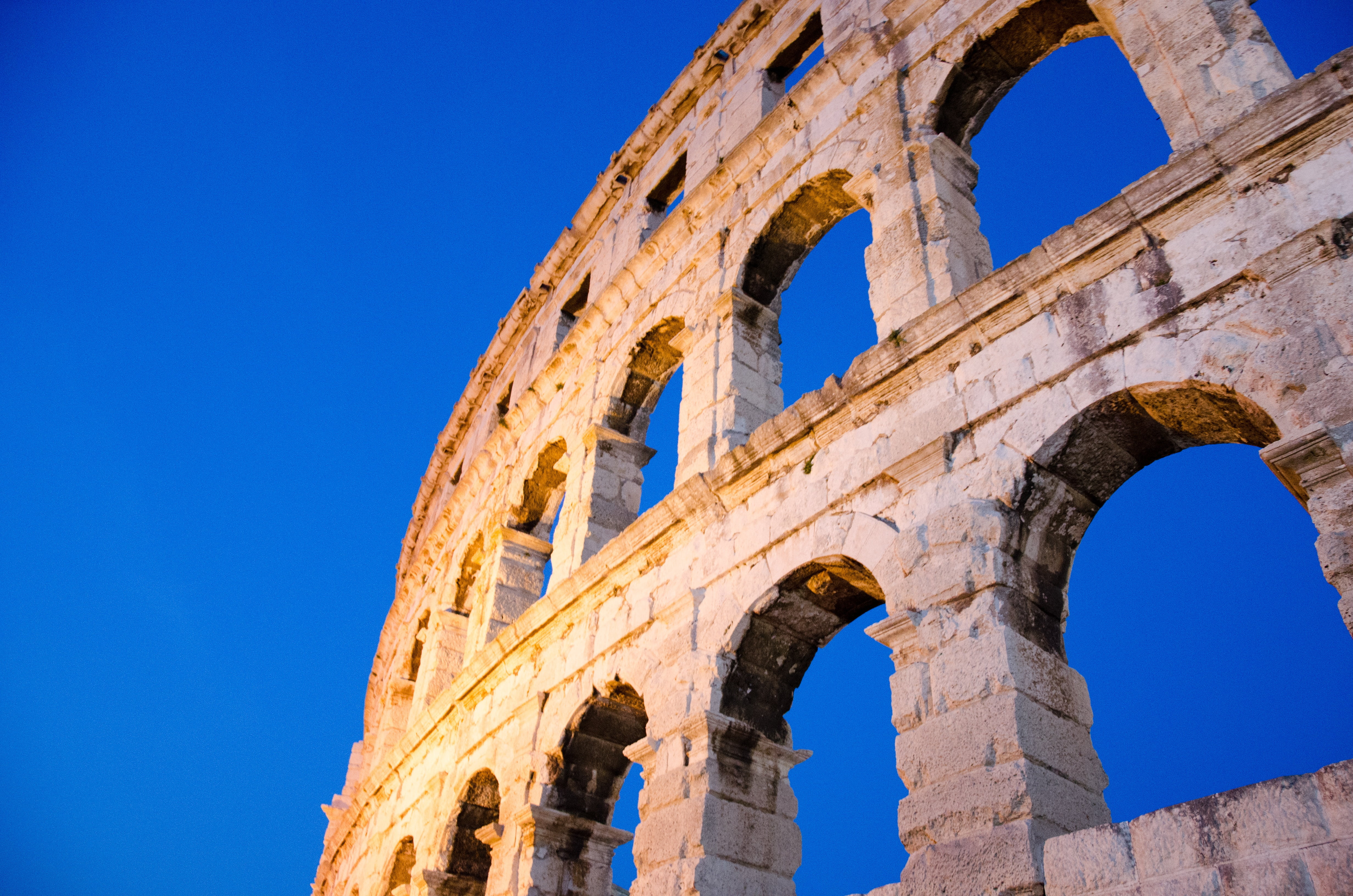 ancient history, 4K, places of interest, old ruin, day, ancient civilization, sunny, architecture, built structure, history, attraction, pula, arch, rome, HD Wallpaper