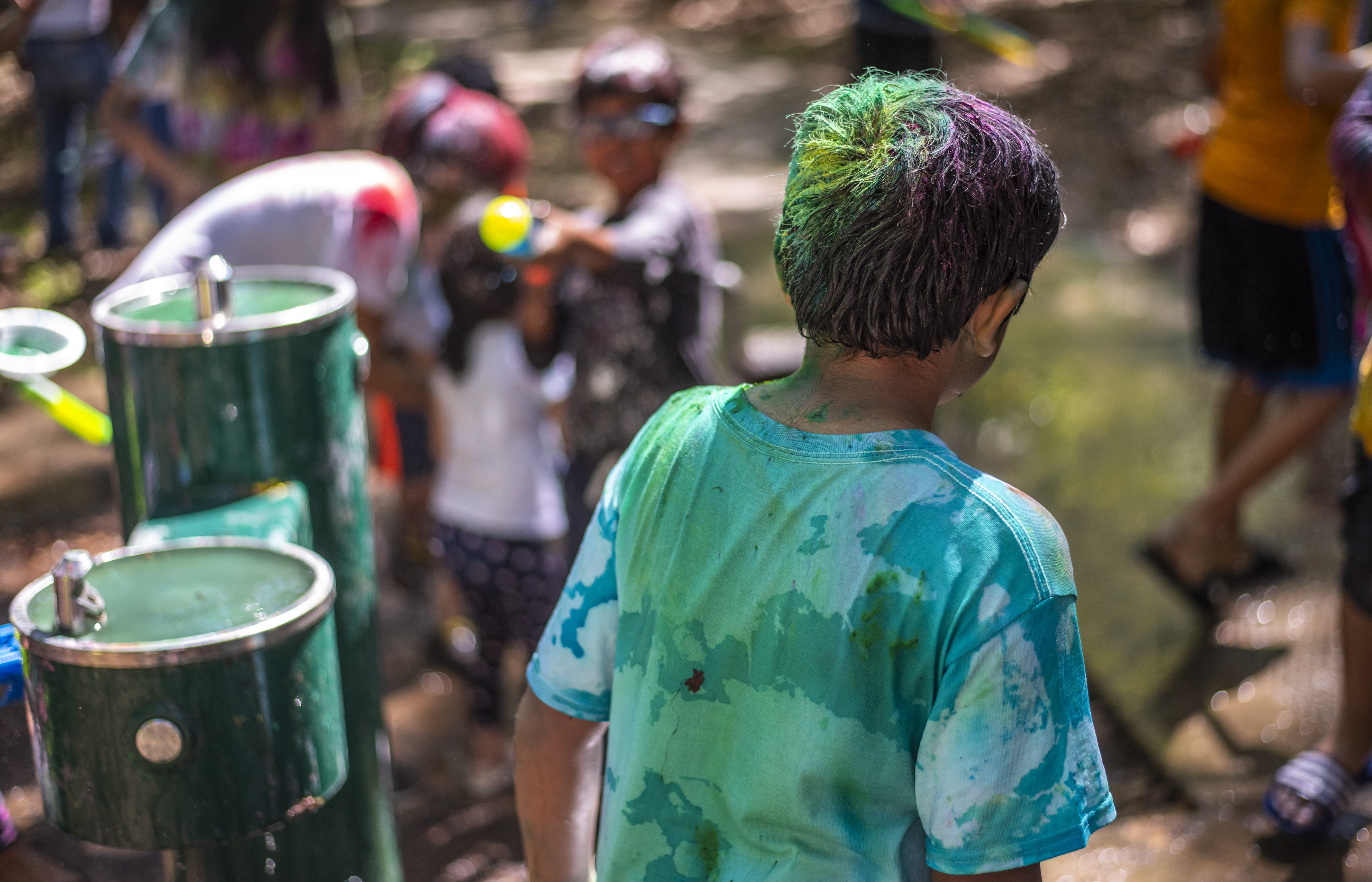 childhood, skin, accessories, real people, leisure activity, hair, holi, festival, clothing, 5K, adult, waist up, sleeve, dirt, focus on foreground, undershirt, HD Wallpaper