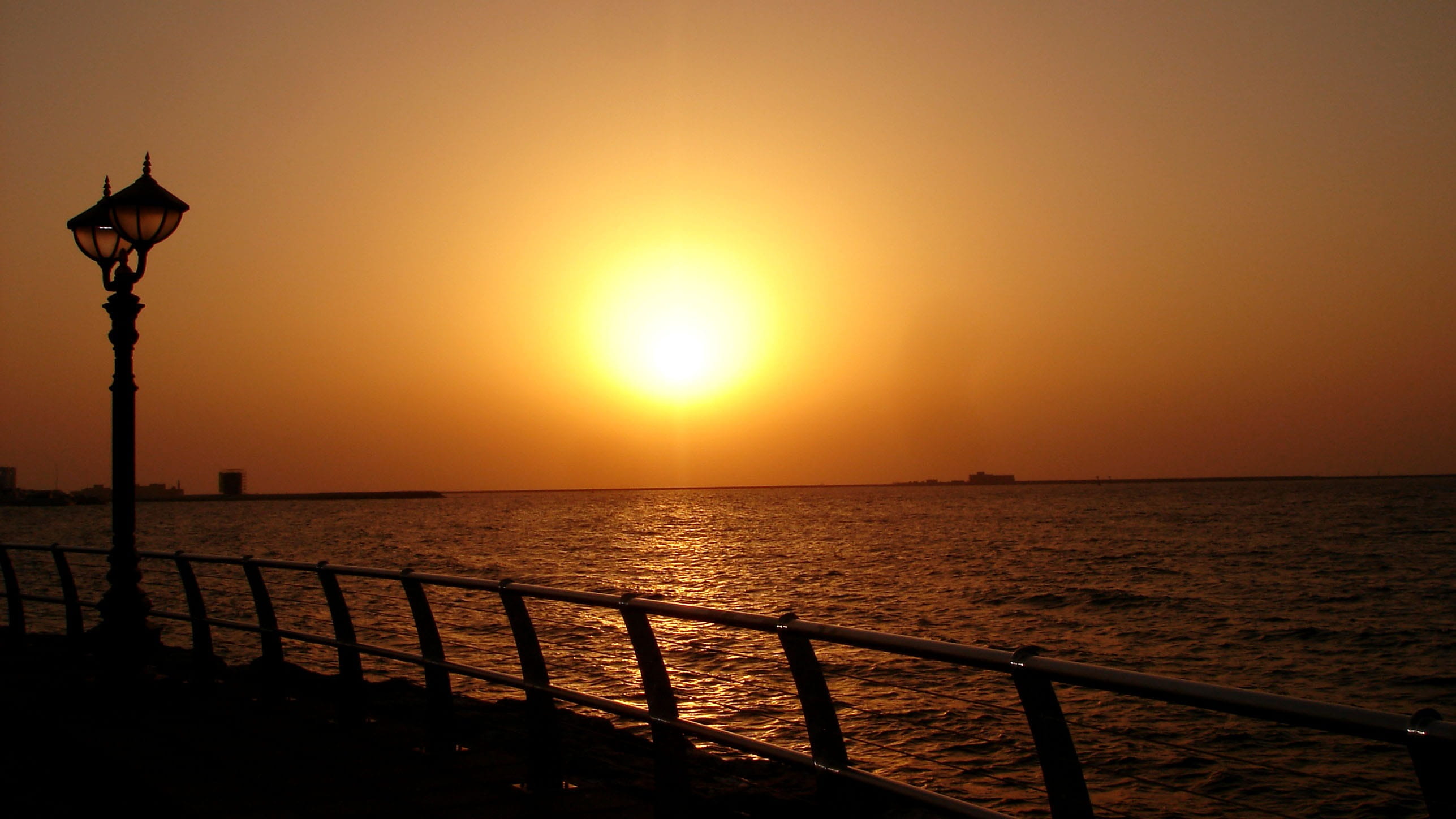 ocean, tranquil scene, outdoors, last light, horizon over water, idyllic, romance, street, calm, tranquility, sea, water, abu dhabi, quiet, sunlight, horizon, HD Wallpaper