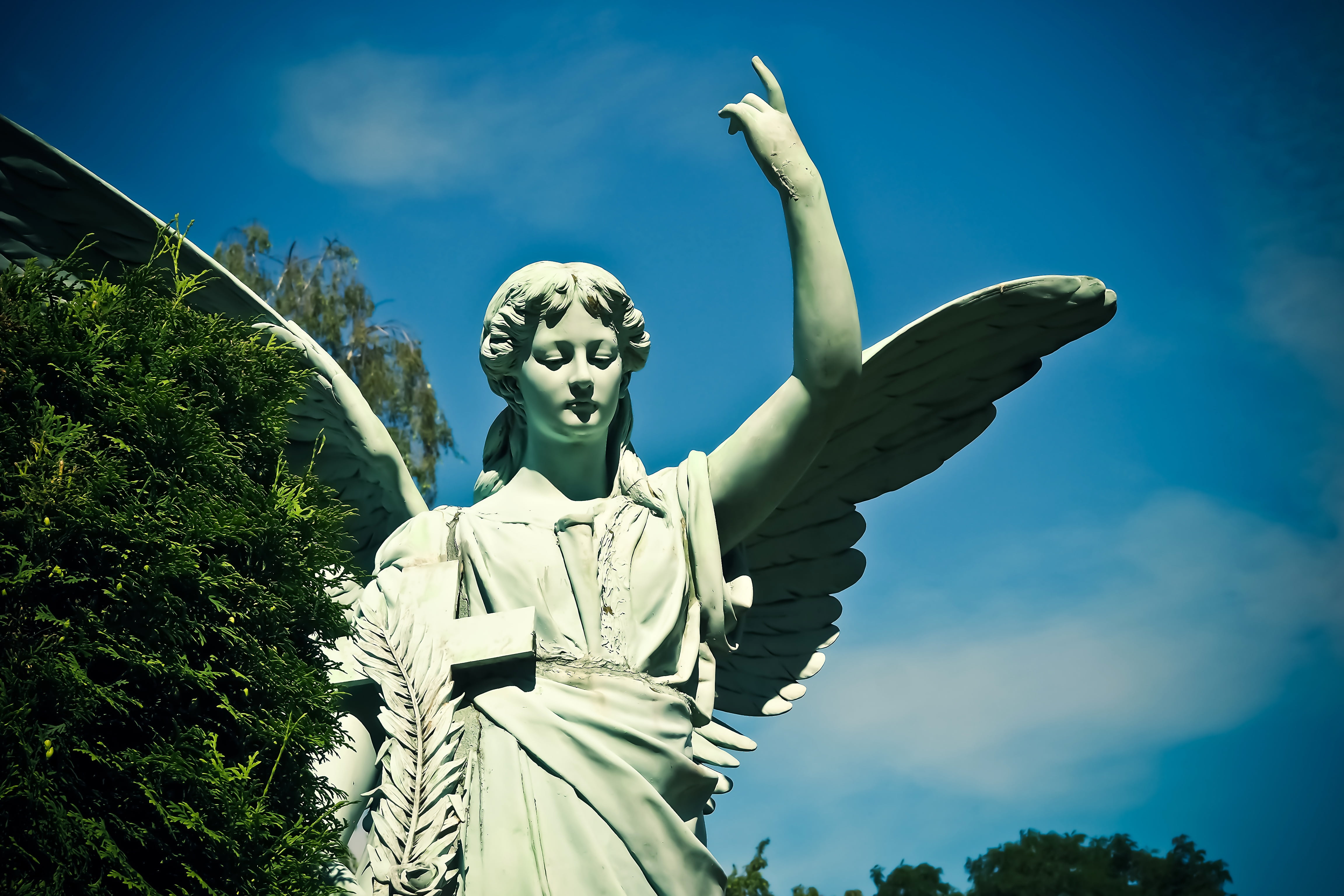 figure, creativity, cloud - sky, grave, cemetery, art and craft, architecture, transience, female likeness, angel figure, sky, representation, rest, female, HD Wallpaper
