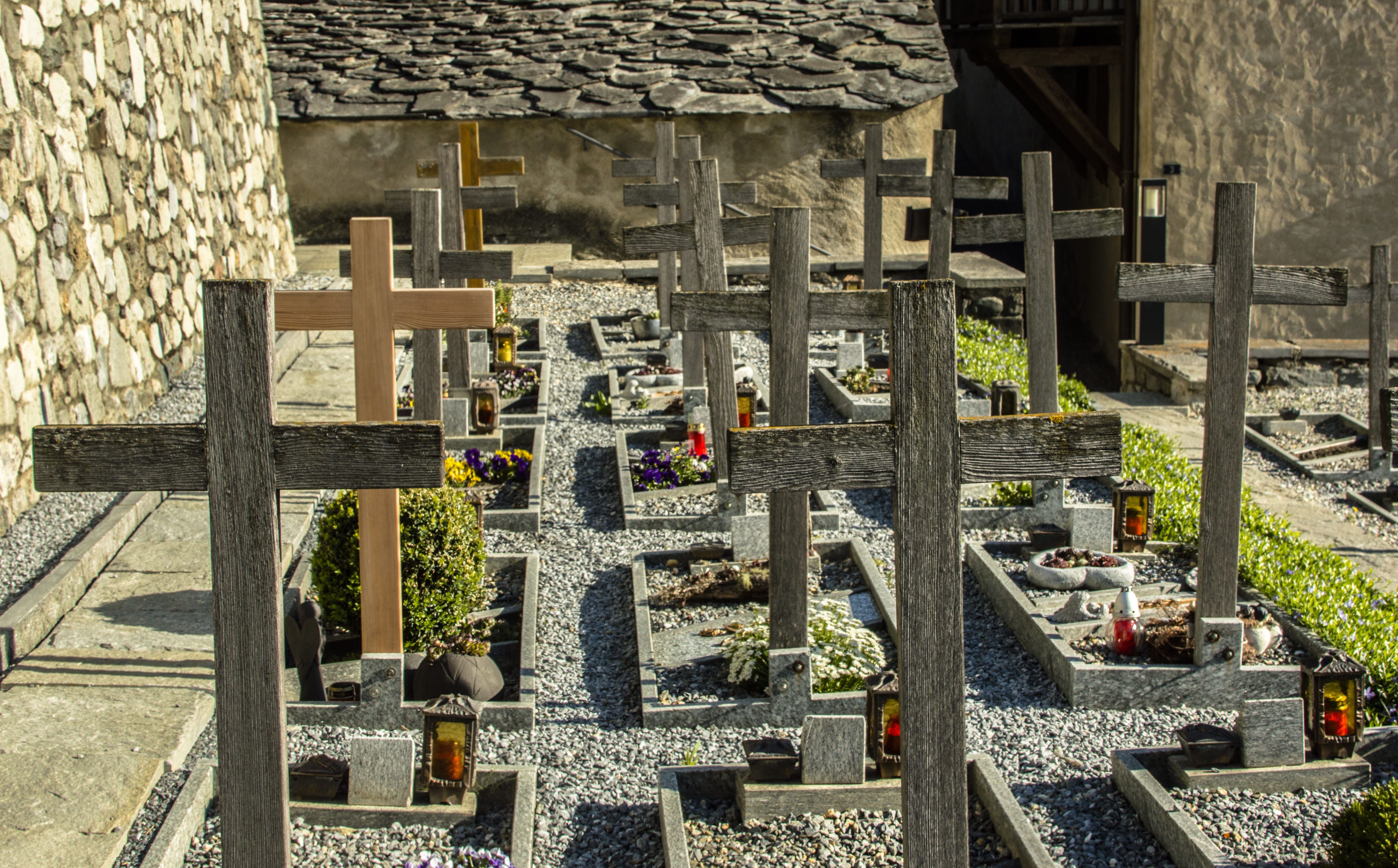 ruined, built structure, solid, building exterior, travel, history, spirituality, architecture, switzerland, grave, stone material, resting place, cemetery grave design-pictures, HD Wallpaper
