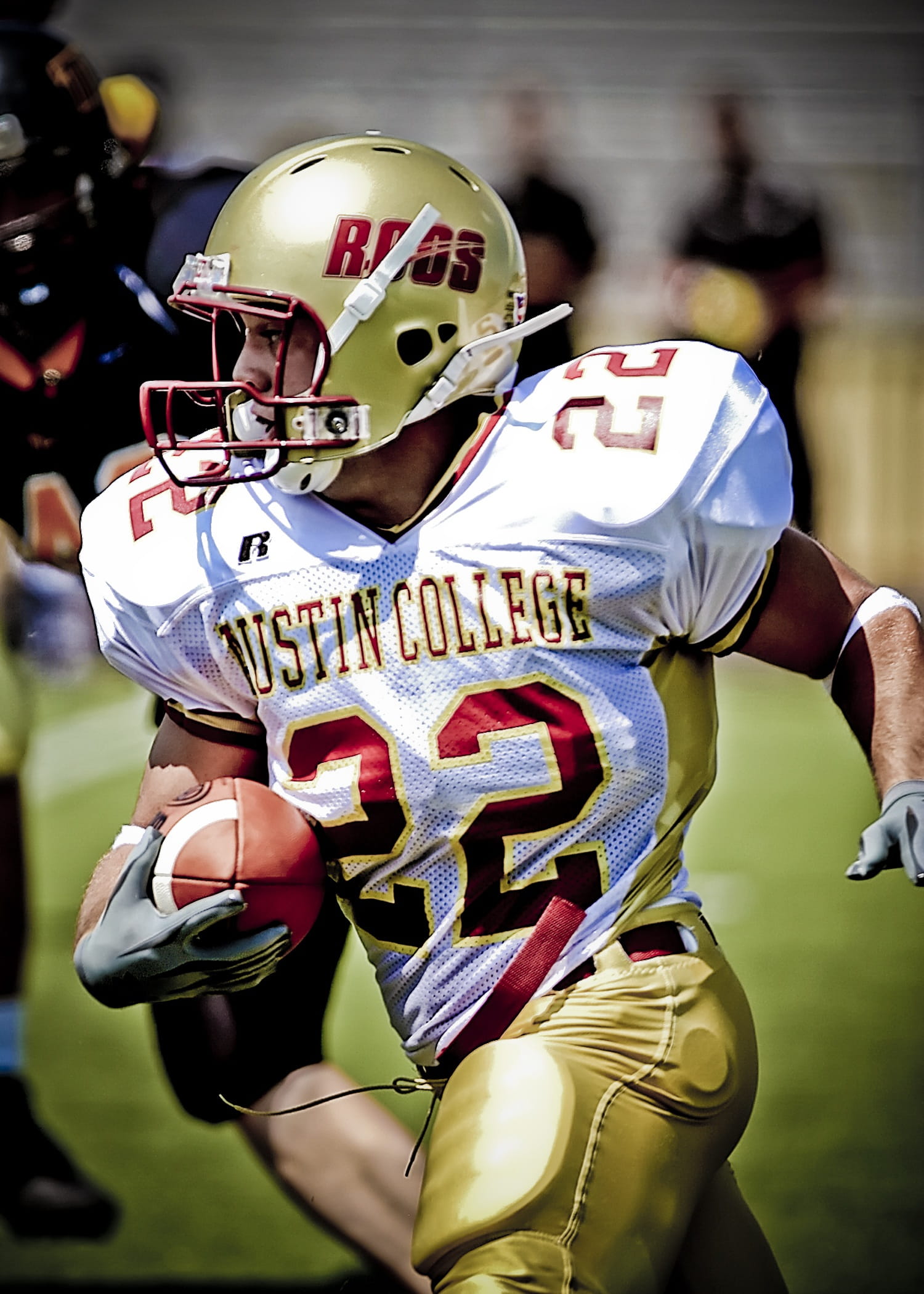 offense, game, tough, college, play, ball carrier, number, american football player, sportsman, sport, texas, male, competition, helmet, power, headwear, Phone HD Wallpaper