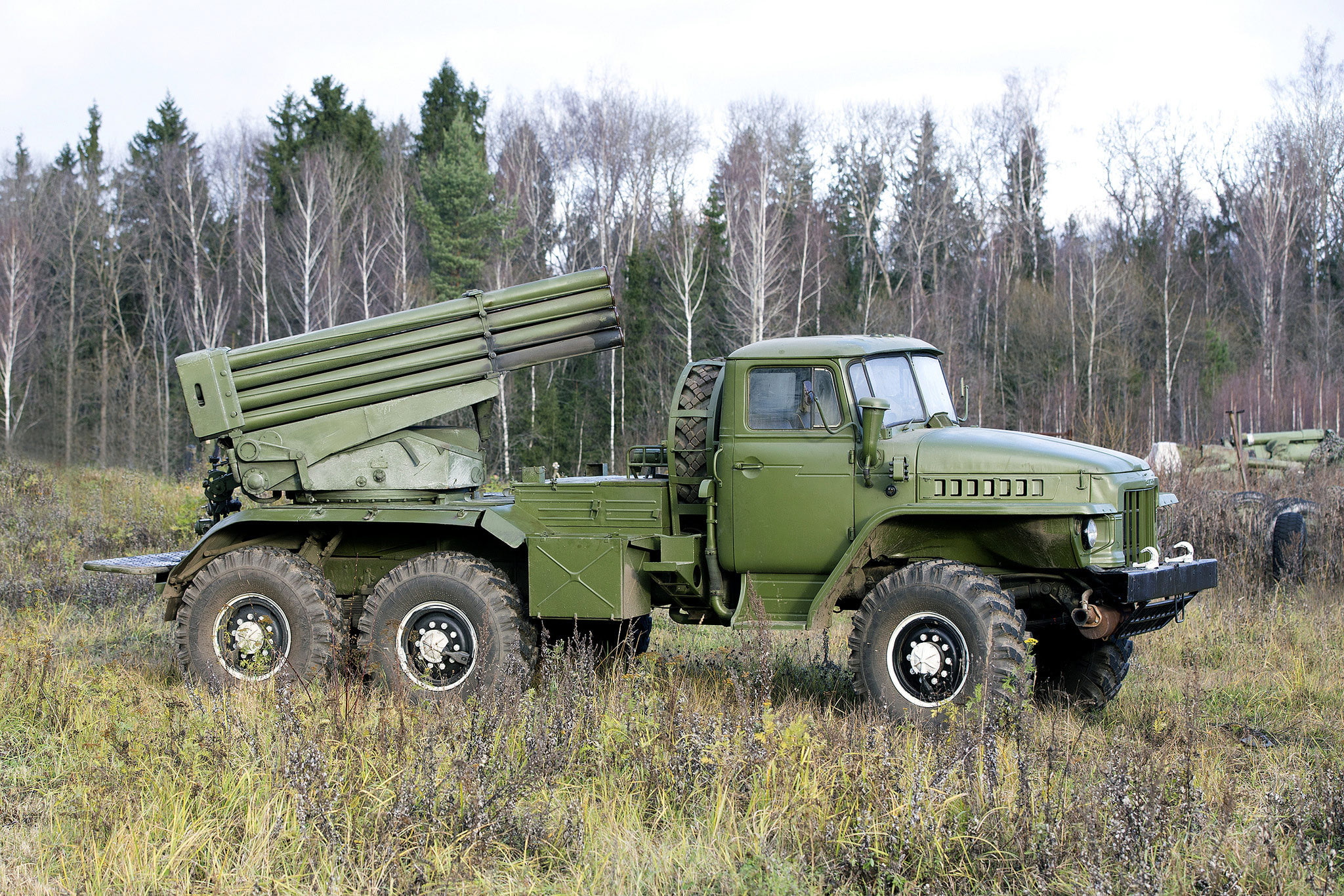 green, launcher, landscape, truck, fire, environment, side view, (MLRS), system, transportation, tree, 1080P, mode of transportation, sky, green color, HD Wallpaper