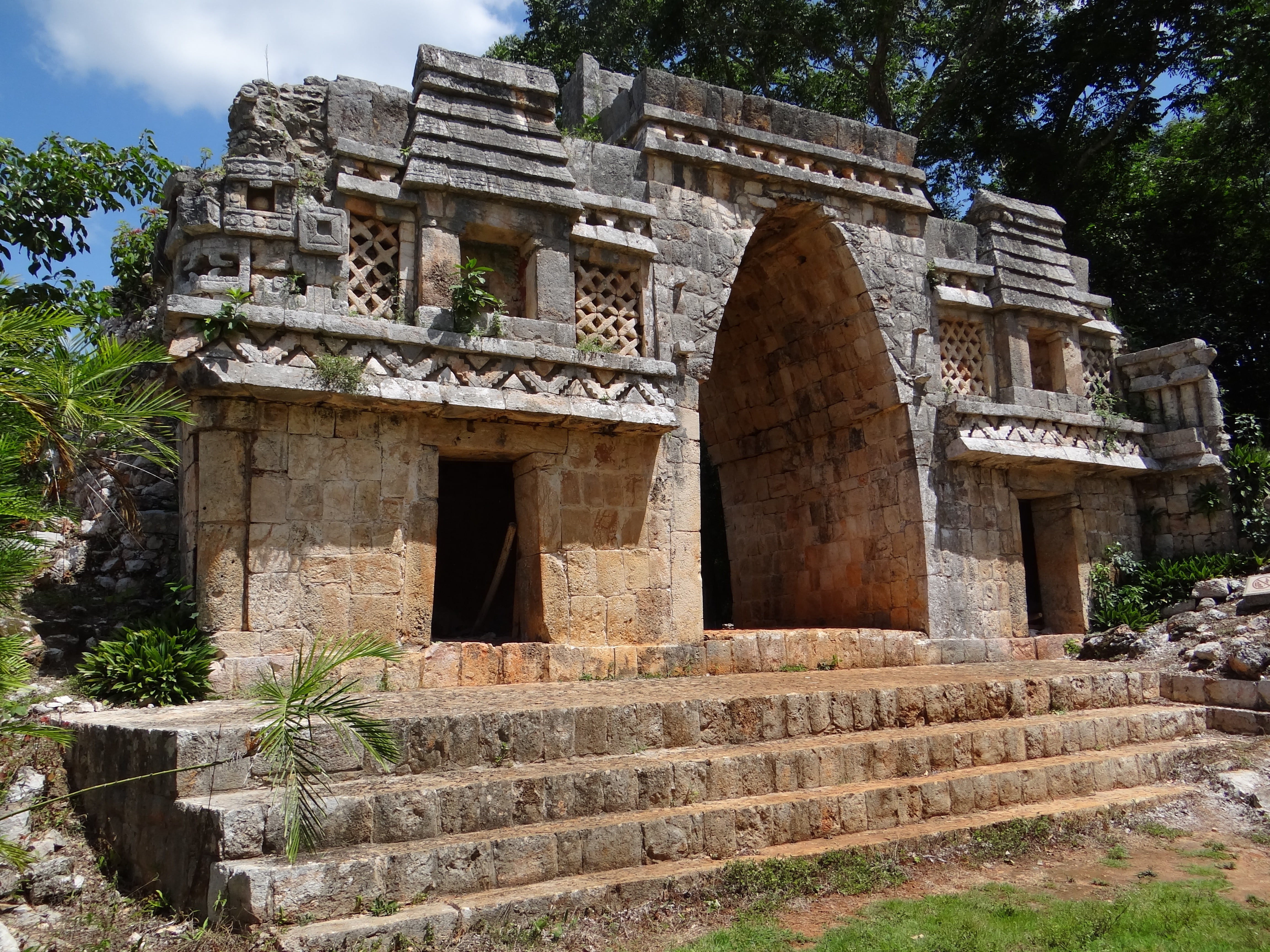 maya, history, staircase, archaeological, built structure, no people, culture, tourism, ruined, tree, ancient history, old ruin, ancient, mayan, ruin, mexican, HD Wallpaper