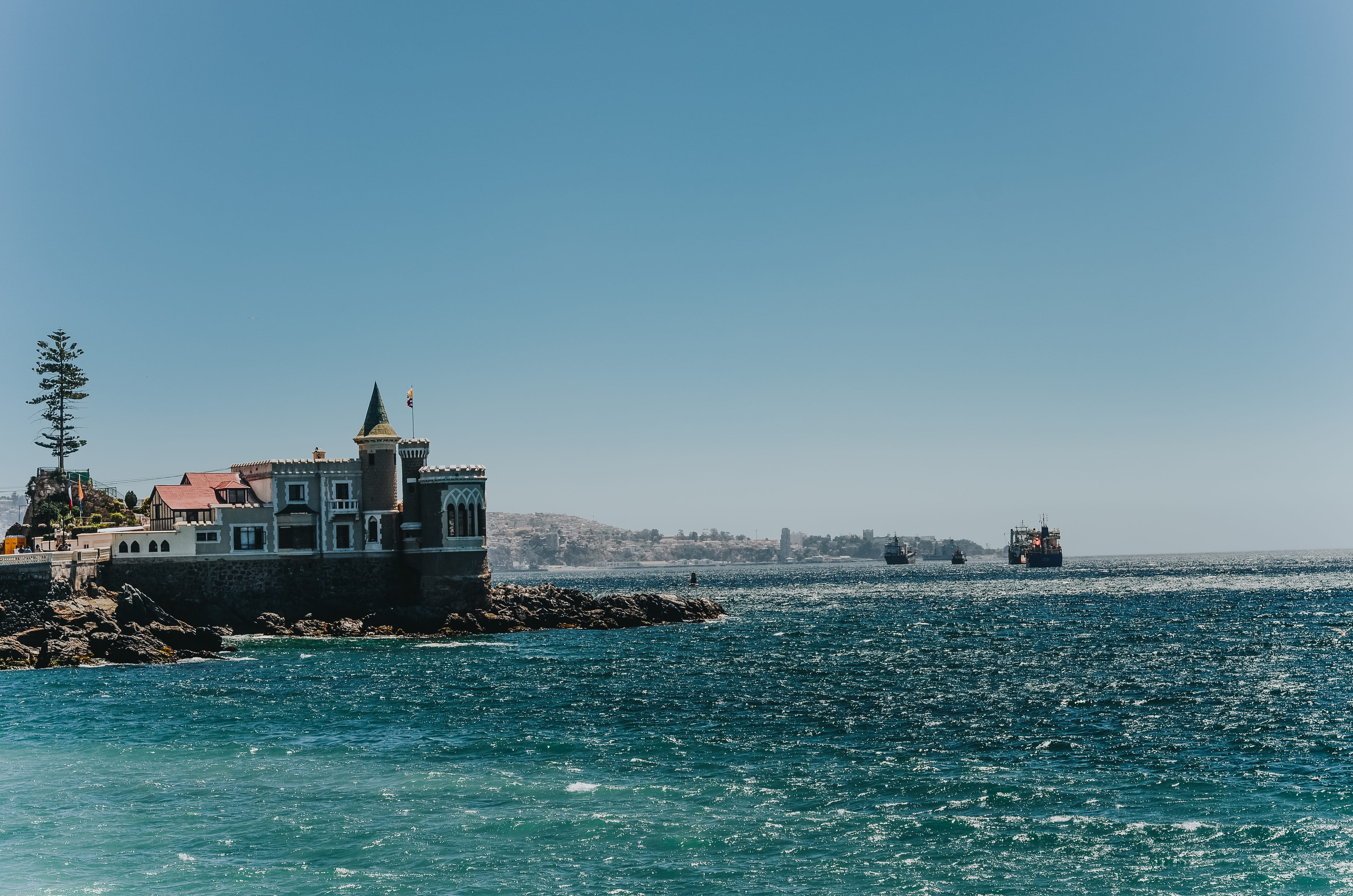scape, ocean, 4K, scenics - nature, valparaiso, wulff castle, transportation, building exterior, blue, built structure, chile, nature, mode of transportation, HD Wallpaper