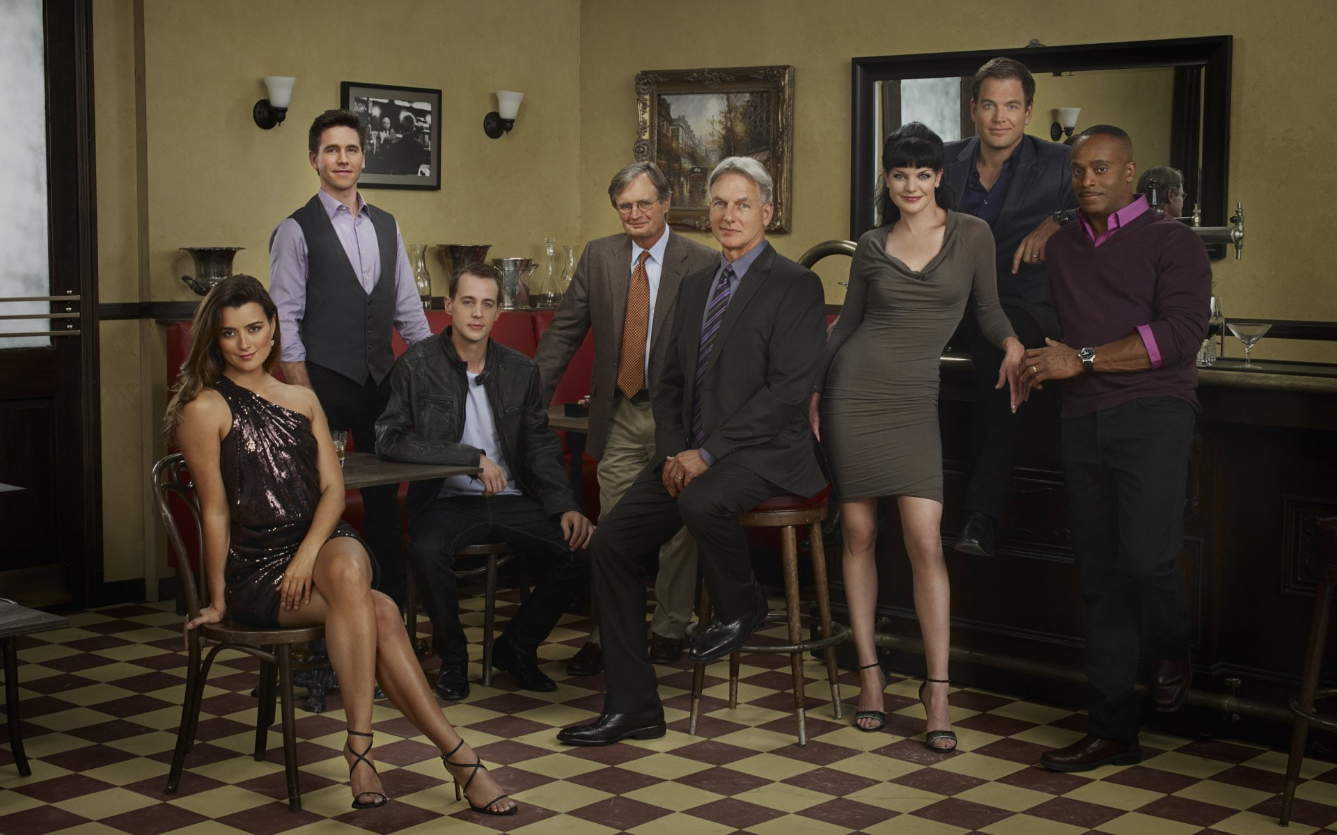 real people, sitting, portrait, business, adult, standing, young adult, Rocky Carroll, Ziva David, women, Anthony Dinozzo, Leon Vance, full length, NCIS, HD Wallpaper