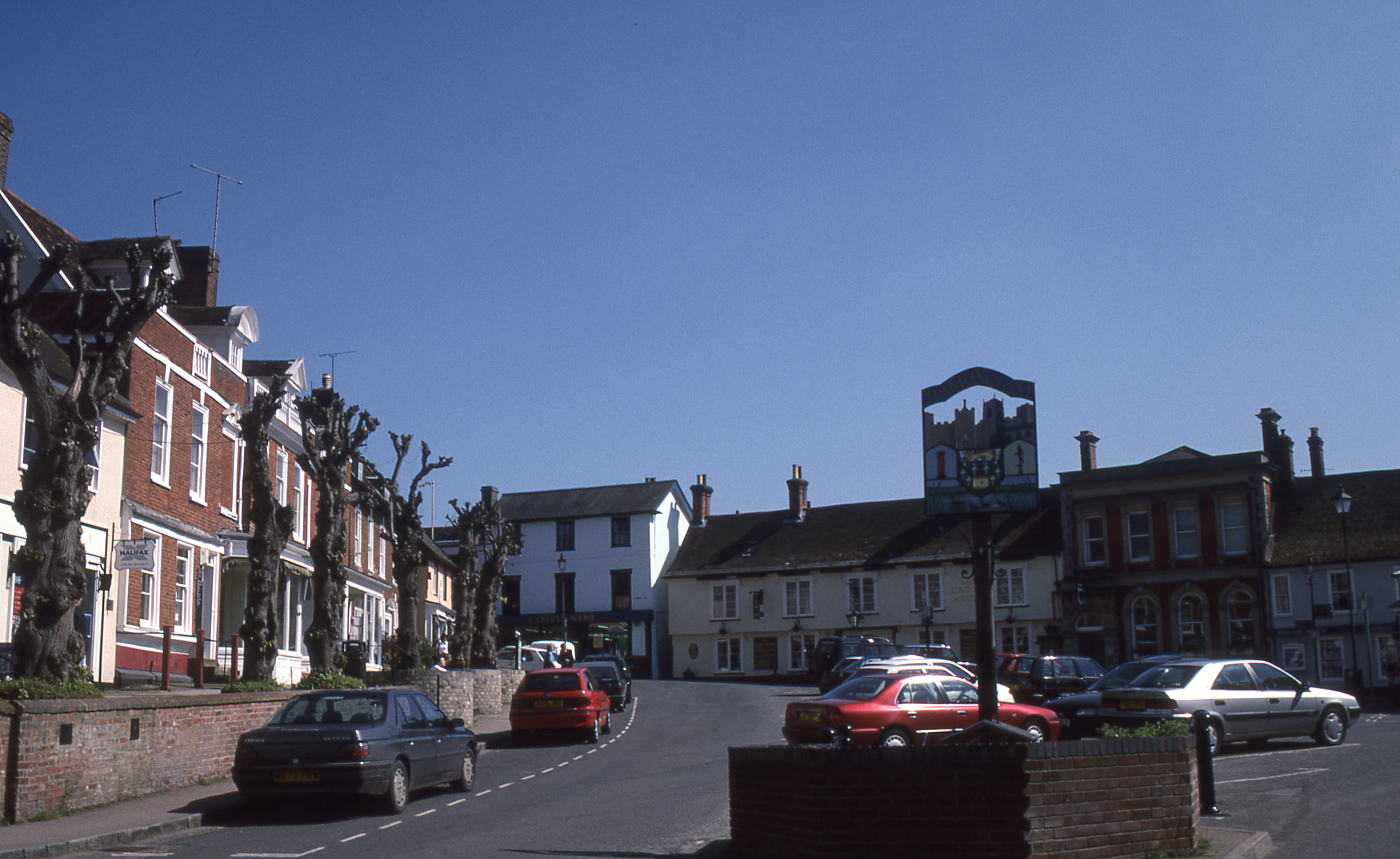 road, blue, mode of transportation, street, 4K, day, east anglia, clear sky, england, residential district, building, sunlight, building exterior, outdoors, HD Wallpaper