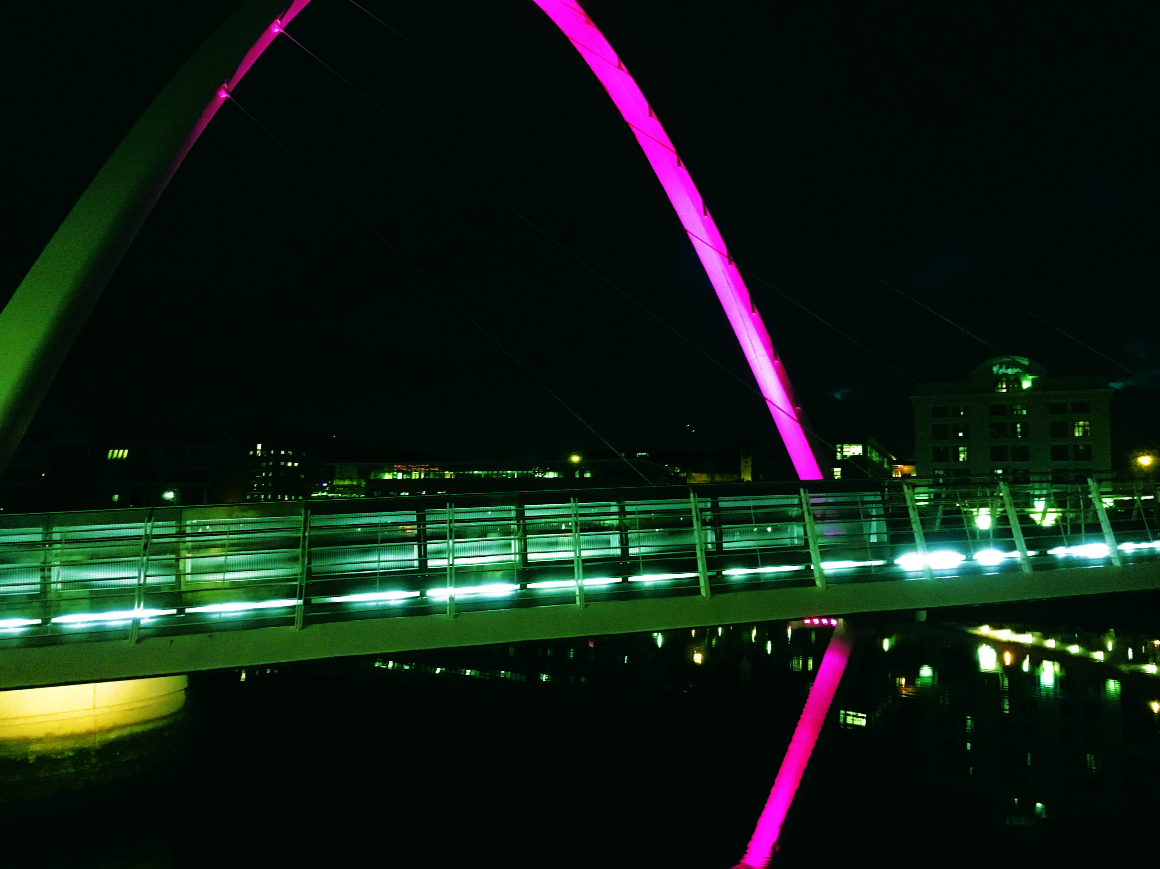 transportation, united kingdom, nature, footbridge, bridge - man made structure, long exposure, nightlife, night, river setting, newcastle upon tyne, city life, HD Wallpaper