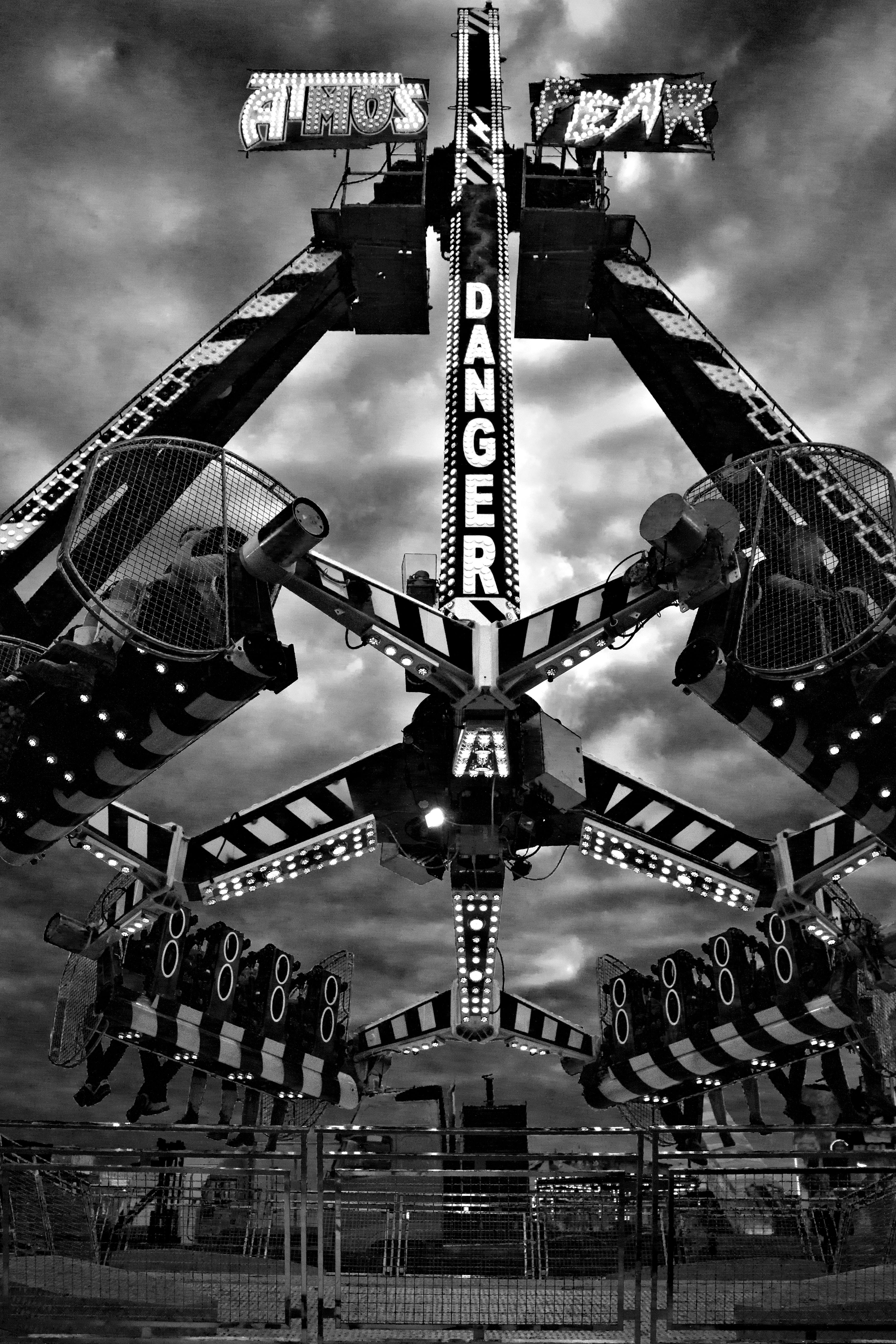 group of people, leisure activity, built structure, day, sky, amusement park, town moor, low angle view, building exterior, cloud - sky, religion, incidental people, Phone HD Wallpaper