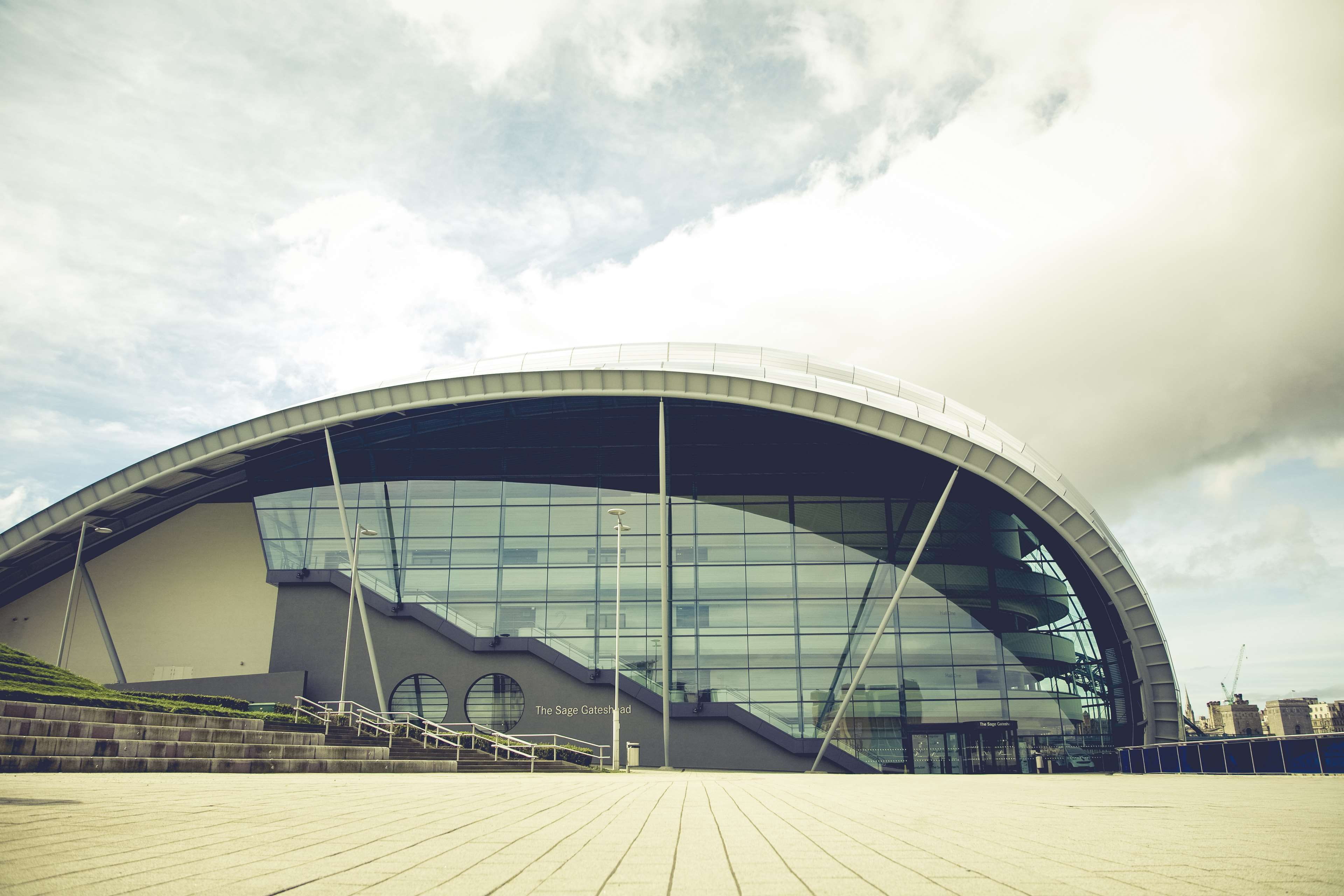 city, architecture, arts culture and entertainment, travel destinations, office building exterior, city life, great britain, connection, nature, sage gateshead, HD Wallpaper