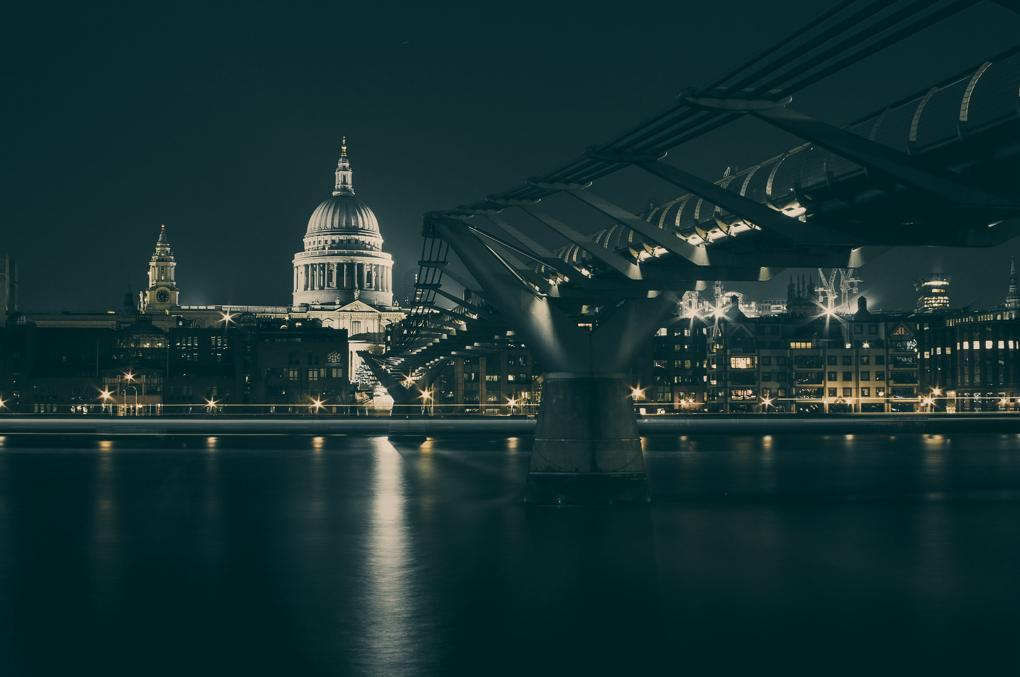 government, travel Destinations, reflection, no people, 4K, bridge, cityscape, dome, office building exterior, international Landmark, s, U.S. Capitol, HD Wallpaper