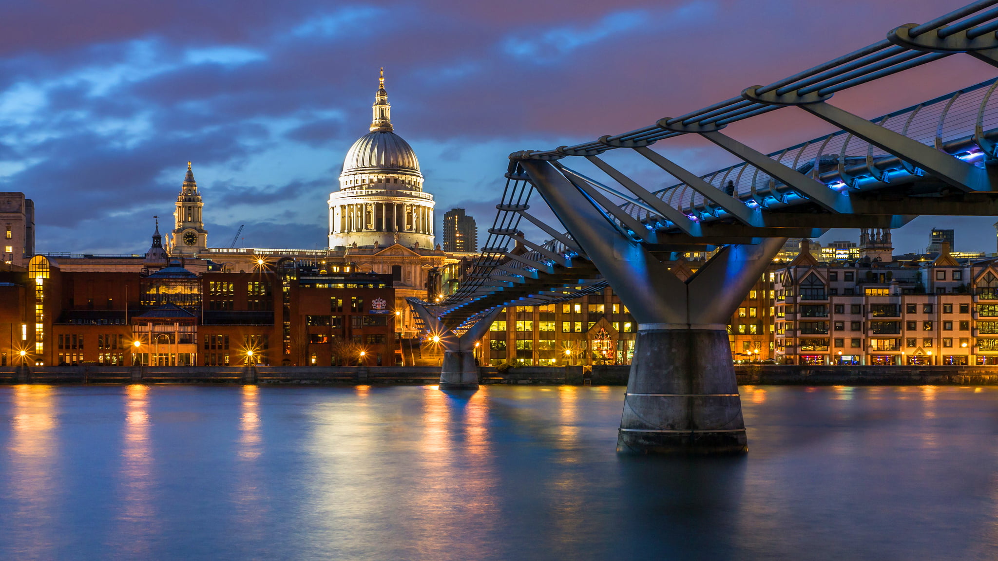 sky, dusk, Millennium Bridge, no people, London, home, Thames, St. Pauls Cathedral, bridge - man made structure, building exterior, illuminated, St Pauls Cathedral, HD Wallpaper