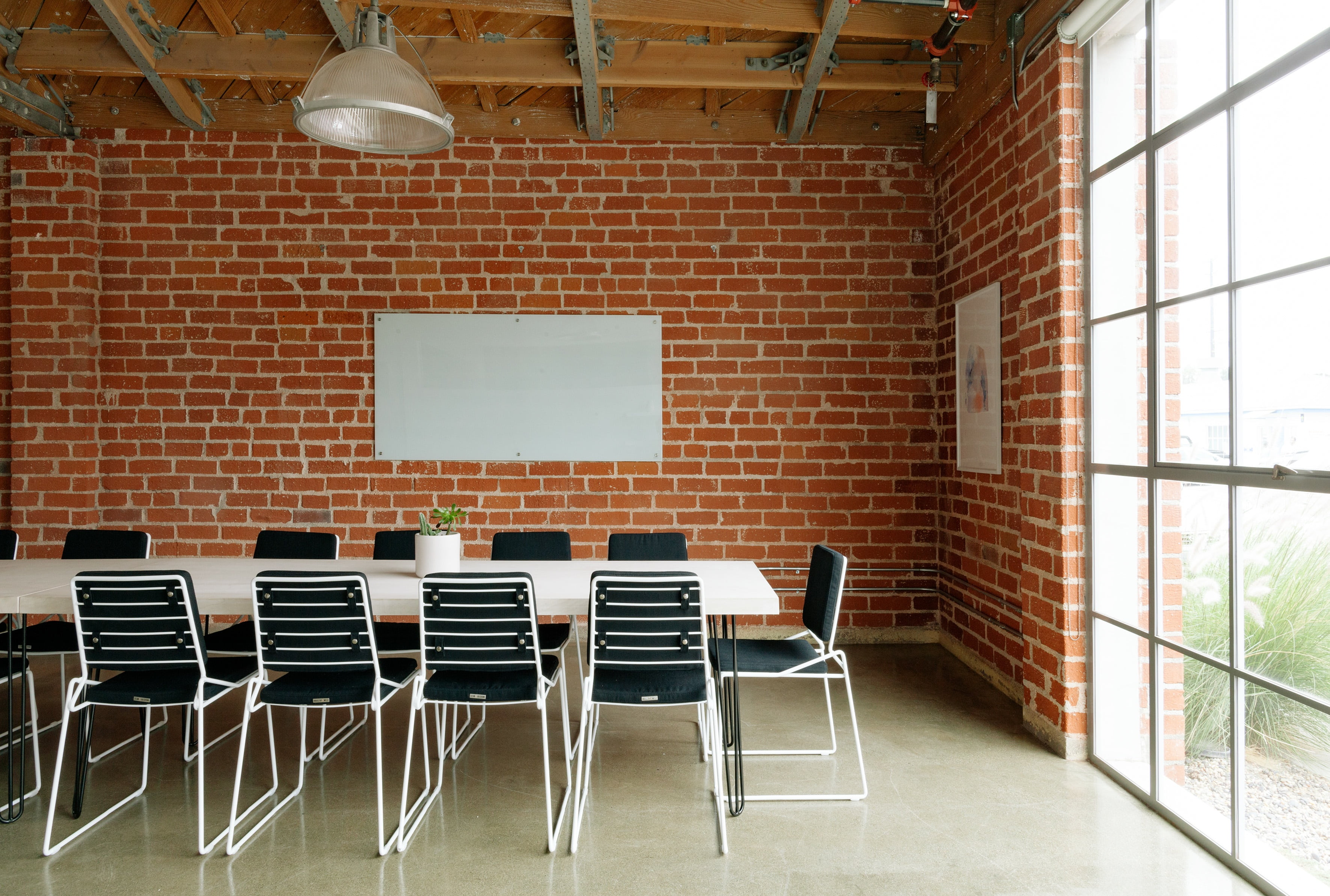 interior, brick, vase, office chair, white, dining, chairs, concrete, window, school, wall - building feature, design, rectangular, 2K, ceiling, flooring, HD Wallpaper