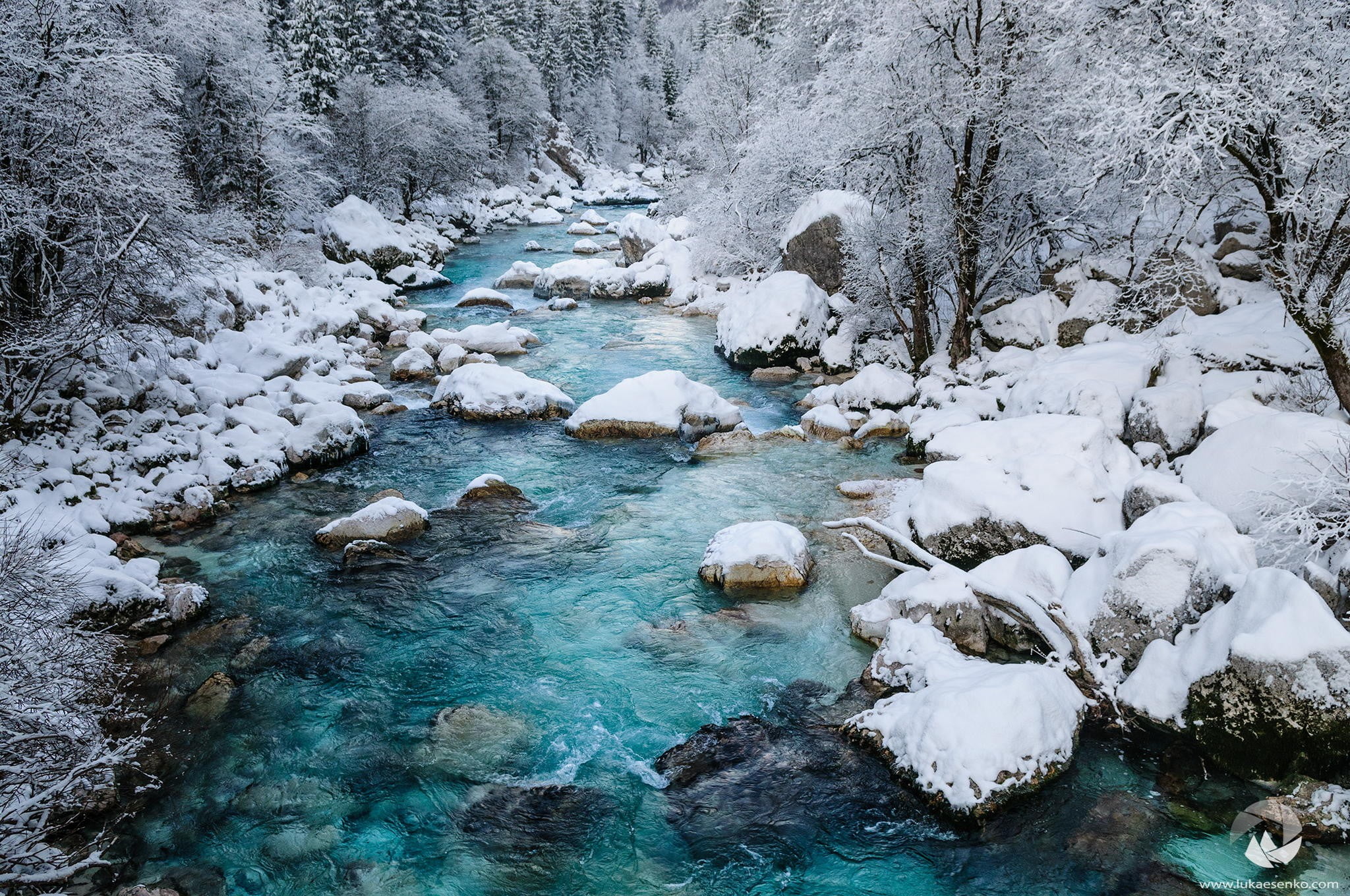 outdoors, snow, rock - object, flowing water, cold temperature, stream - flowing water, tranquil scene, beauty in nature, white, solid, turquoise, river, HD Wallpaper