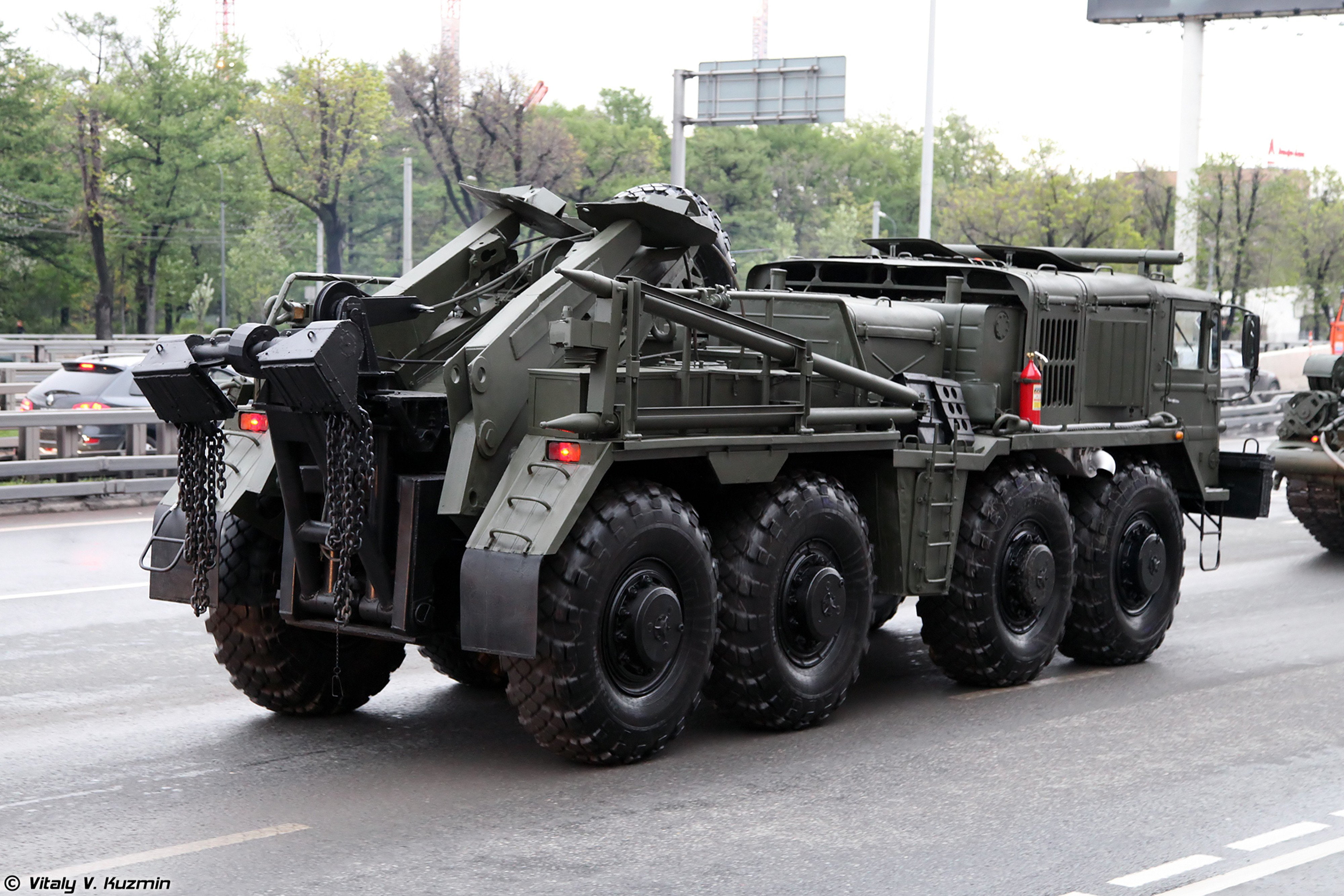 red, 4K, moscow, ket, truck, carrier, 4000x2667, 2014, military, russian, 5th, russia, wheeled, victory, star, rehearsal, day, evacuation, army, vehicle, HD Wallpaper