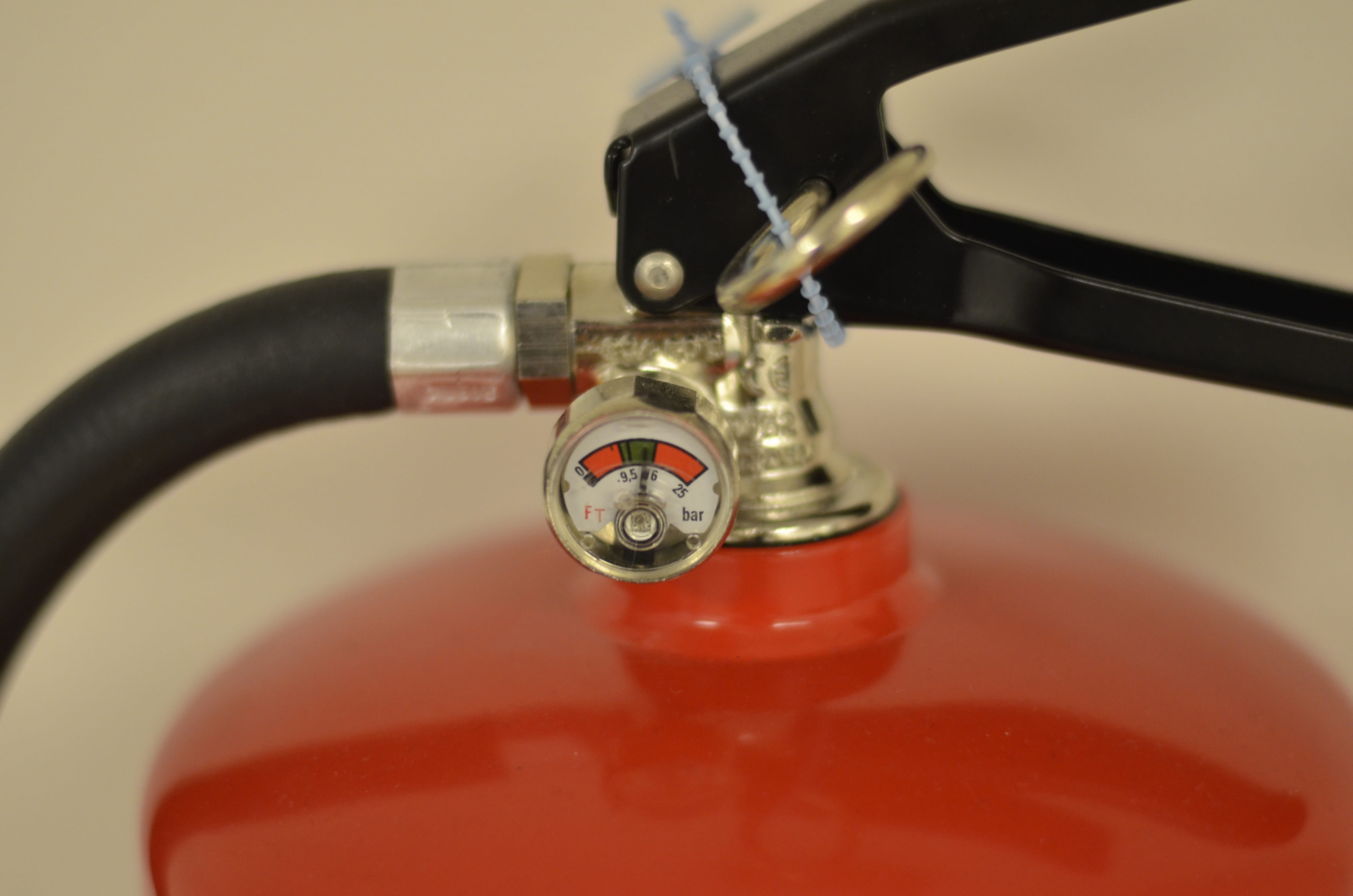 powder extinguisher, close-up, Fire, fire extinguisher, Extinguisher, shiny, single object, connection, sink, Powder, no people, full, water, faucet, nature, HD Wallpaper