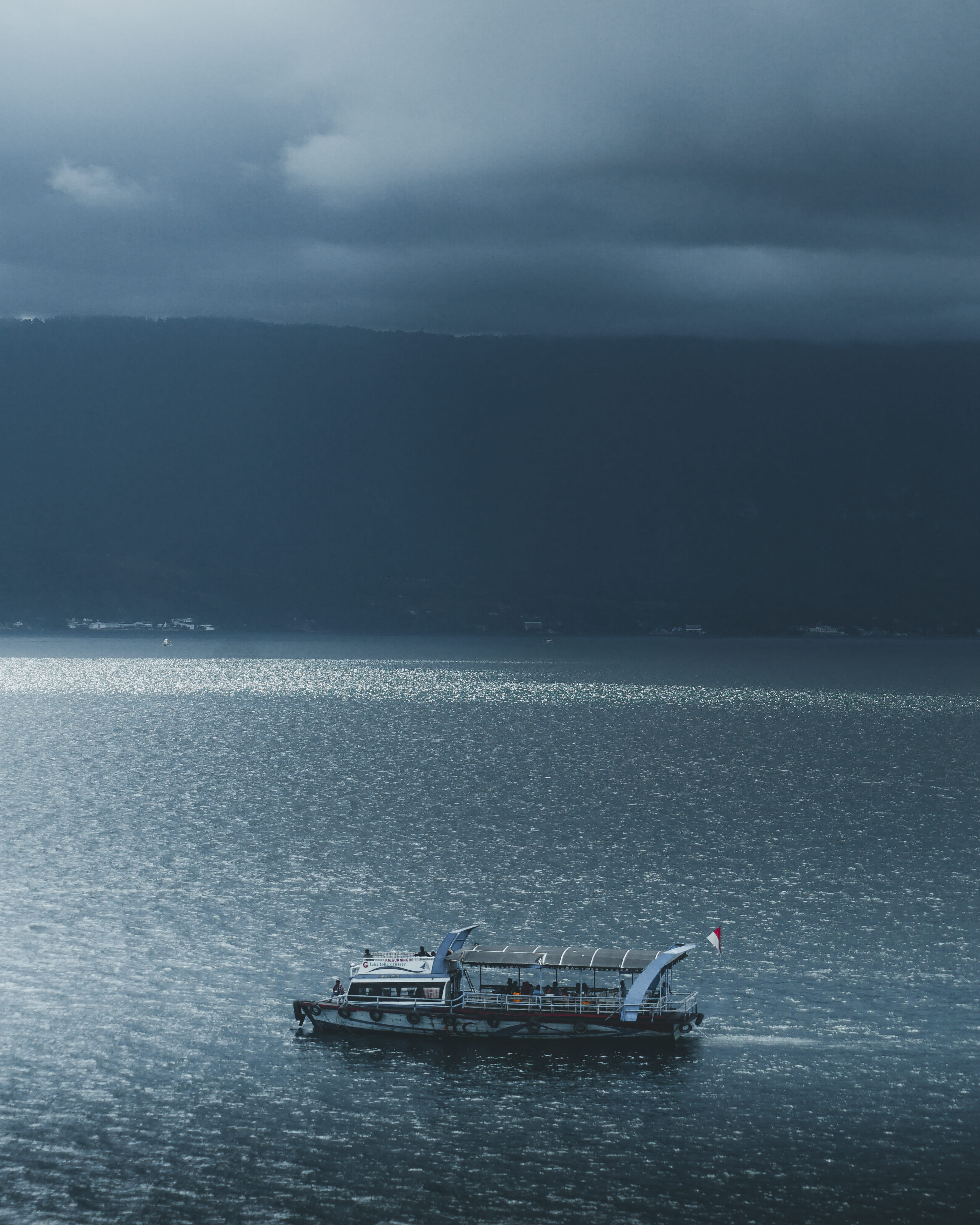 sea, vessel, parapat, island, boat, cloudy, indonesia, ship, sky, pier, watercraft, body, beauty in nature, lake, water, north sumatera, tranquility, mode of transportation, Phone HD Wallpaper