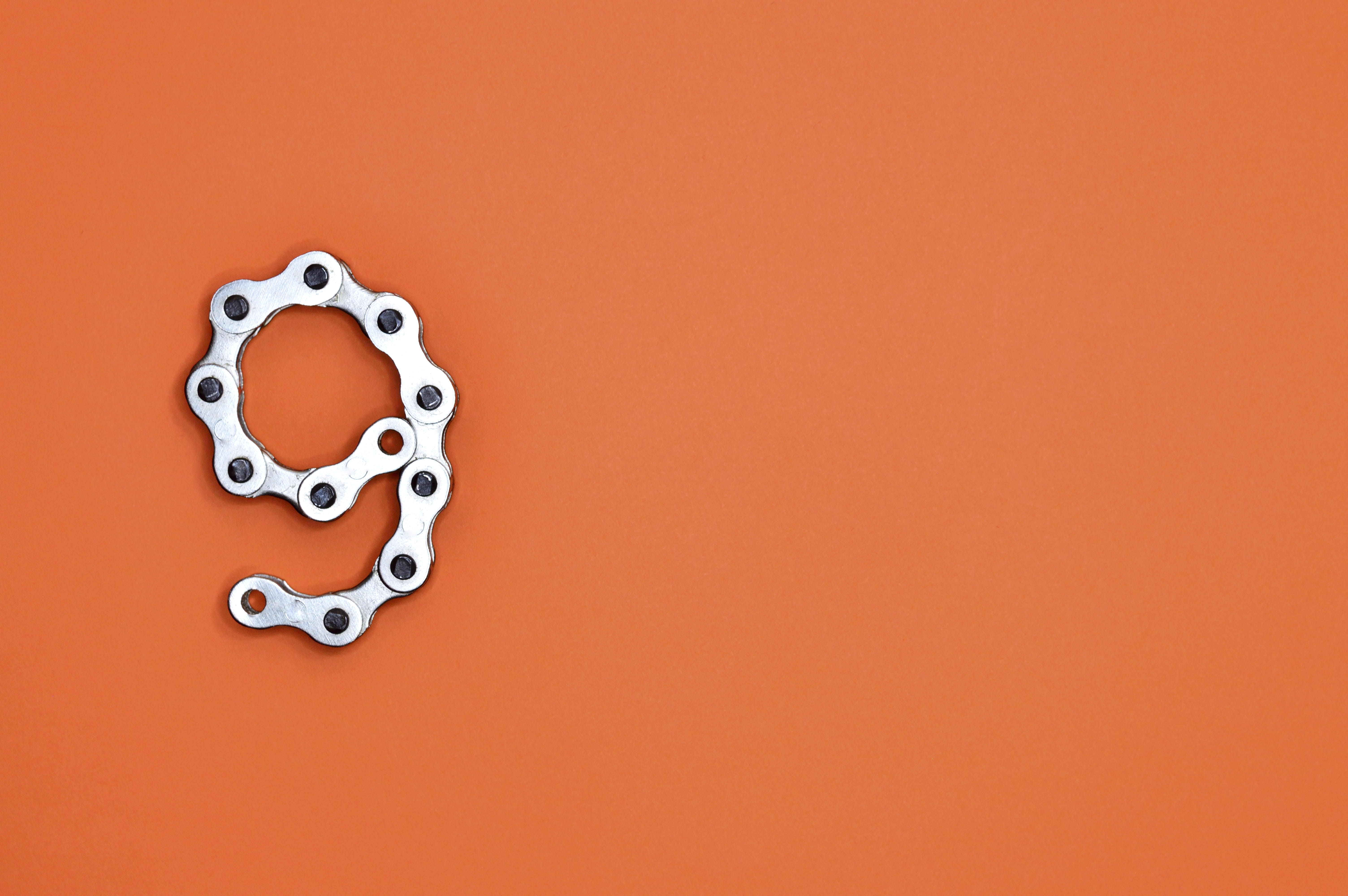 9, chain, brown, business, copy space, font, close-up, nine, symbol, creativity, object, bicycle, machine, security, gray, protection, metallic, texture, HD Wallpaper