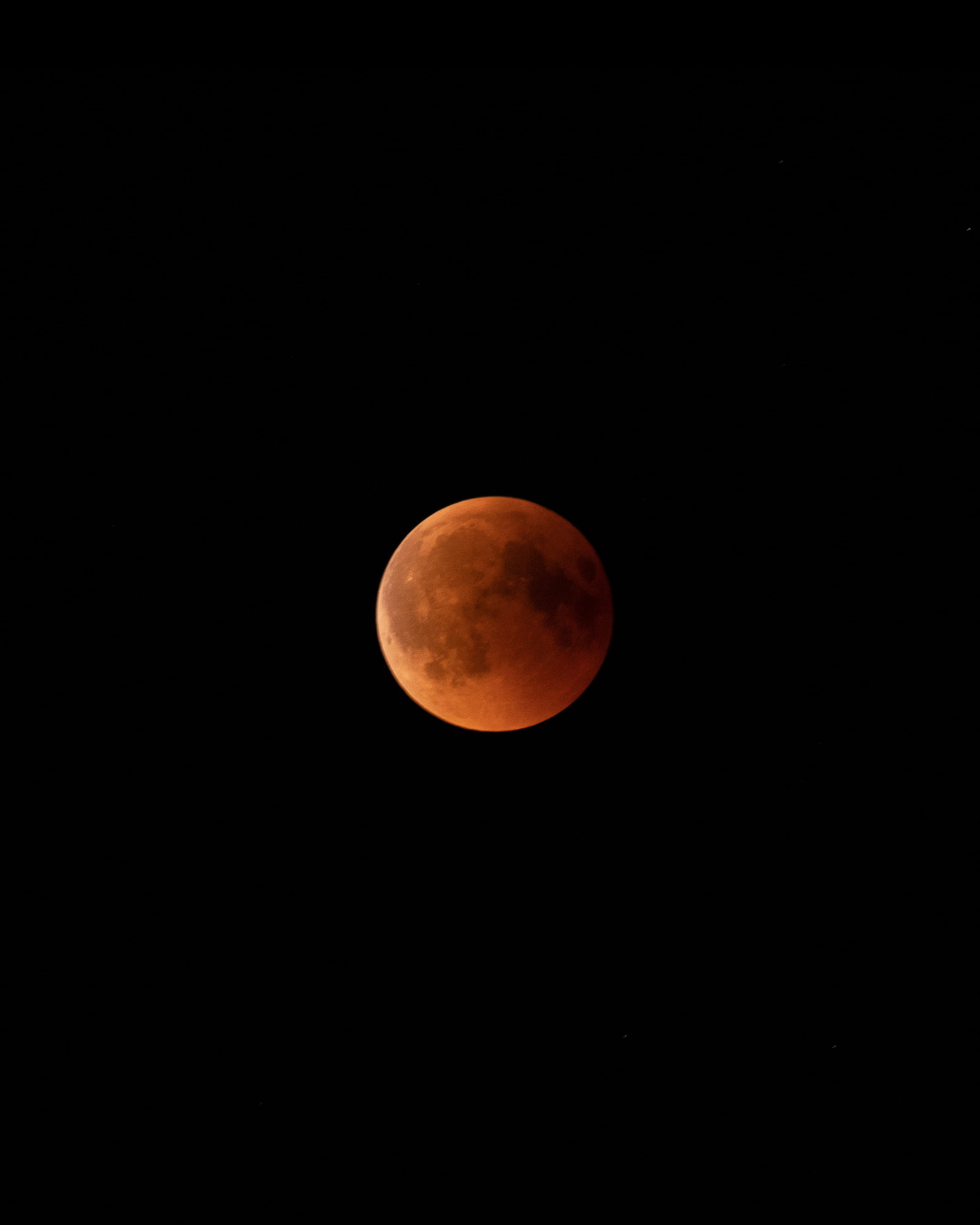 4K, bloodmoon, eclipse, outdoors, majestic, planetary moon, full, luna, space and astronomy, night, scenics - nature, clear sky, shape, full moon, Phone HD Wallpaper