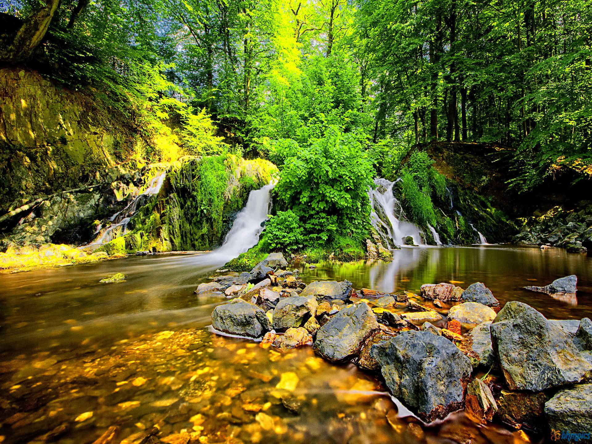 rocks, lovely, greenery, beautiful, 1080P, sunny, waterfall, rays, stones, grass, wate, nice, falling, forest, fall, HD Wallpaper