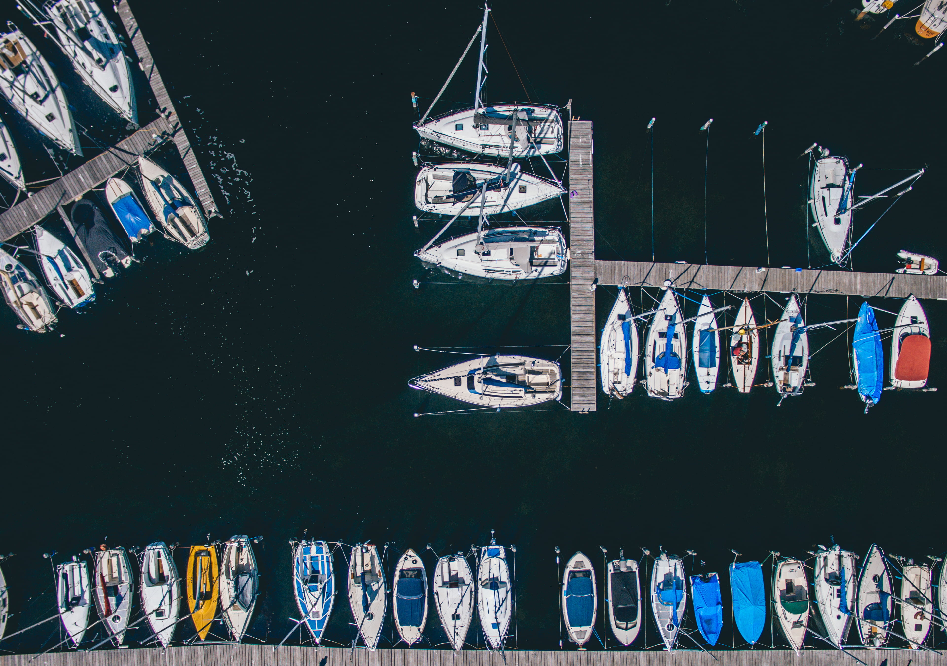 building exterior, aerial view, assorted, nautical vessel, summer, color, built structure, waterfront, 4K, outdoors, nature, line, no people, aerial, city, HD Wallpaper