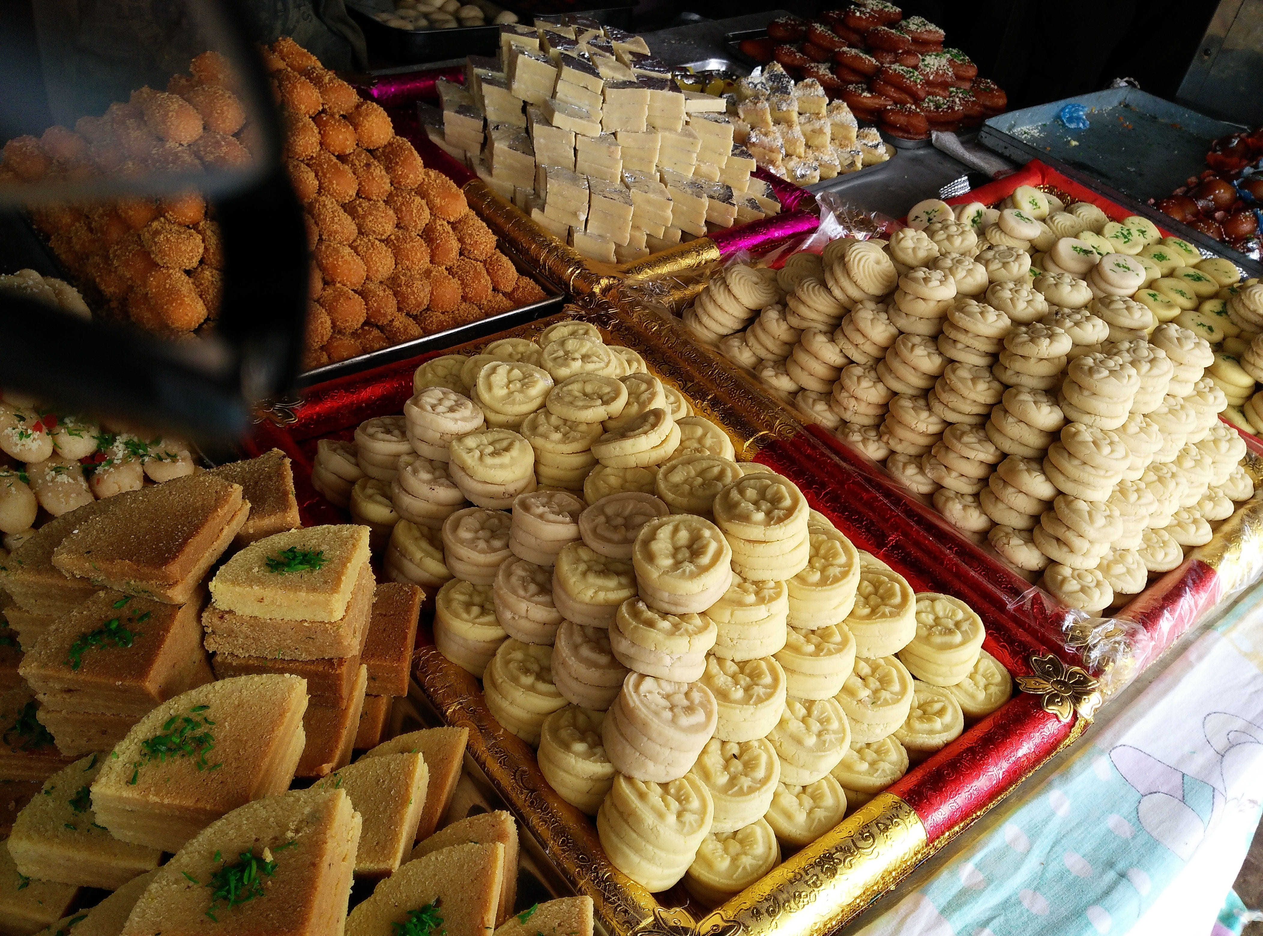 mithai, freshness, no people, indian sweets, retail display, temptation, assorted, laddu, arrangement, burfi, container, display, 4K, food, festival, snack, HD Wallpaper