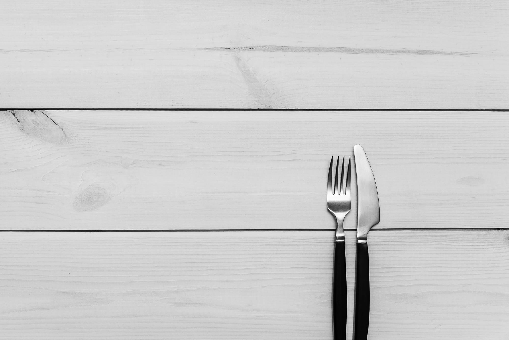 close-up, setting, gray, silverware, wood - material, metal, fork, wood grain, table, spoon, still life, eating utensil, no people, directly above, somplistic, HD Wallpaper