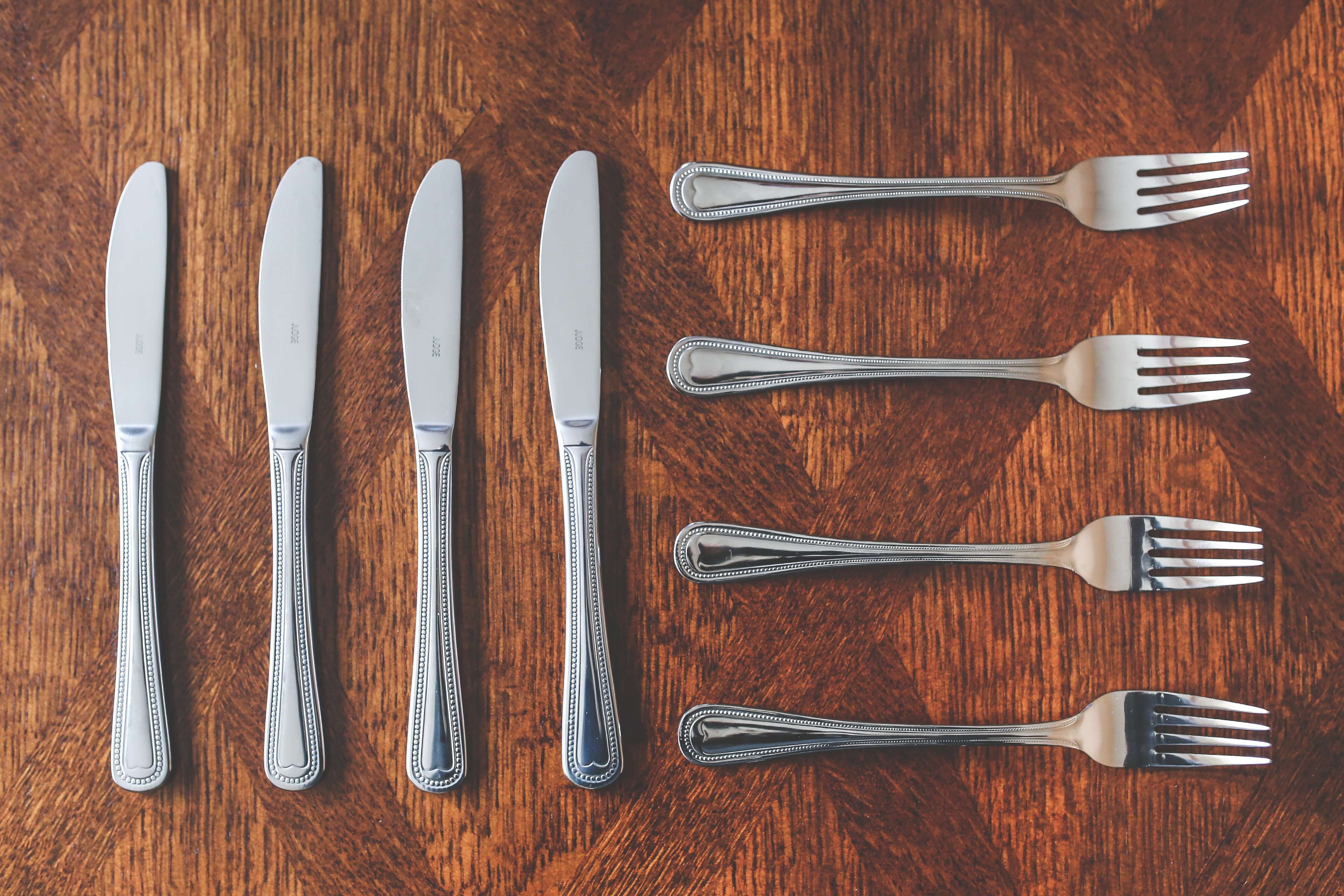 group of objects, kitchen, table knife, close-up, high angle view, brown, indoors, silverware, metal, silver colored, still life, medium group of objects, HD Wallpaper
