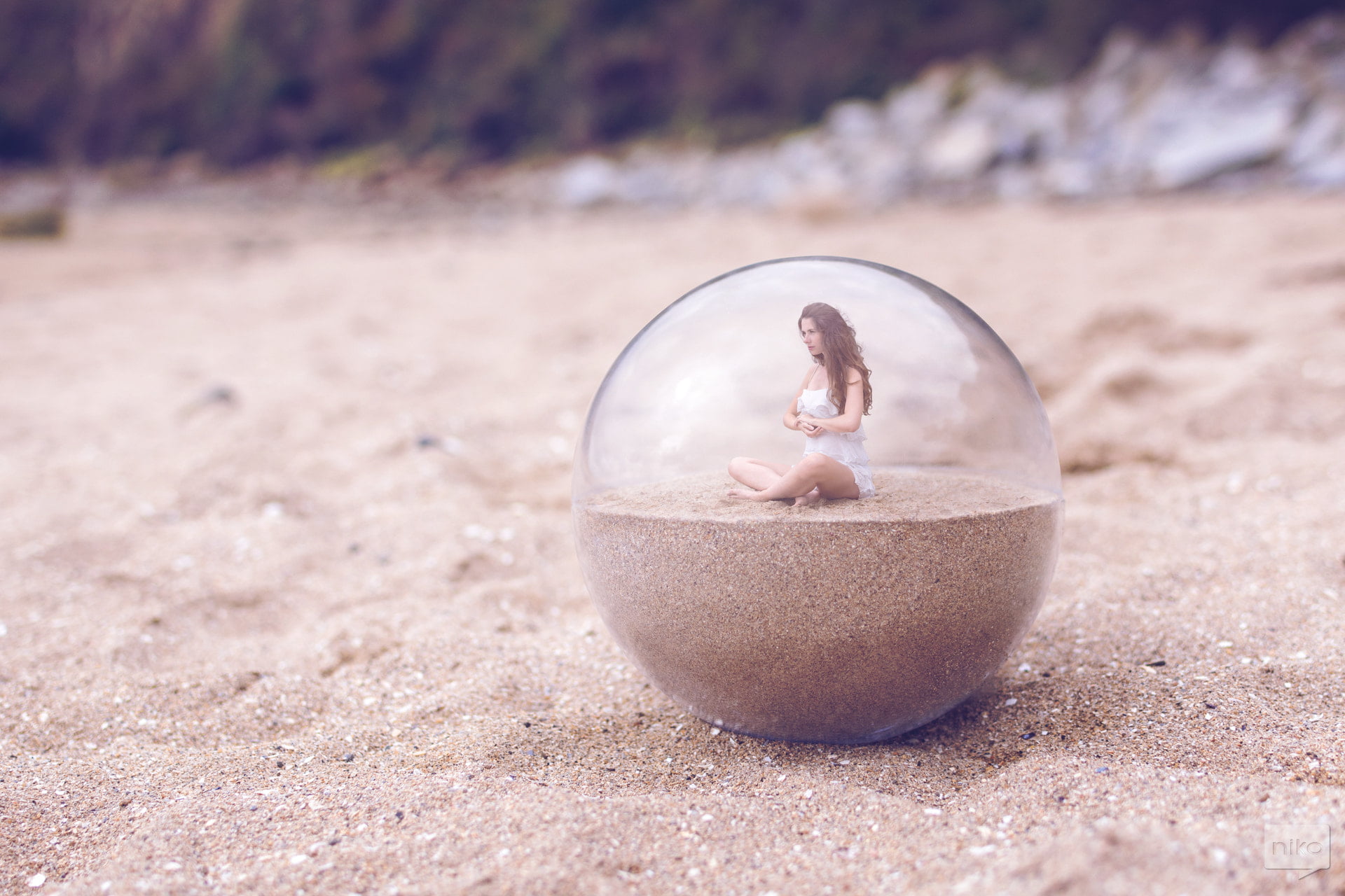sand, glass, refreshment, glass - material, water, sunlight, land, close-up, Niko Photographisme, women, focus on foreground, single object, transparent, HD Wallpaper
