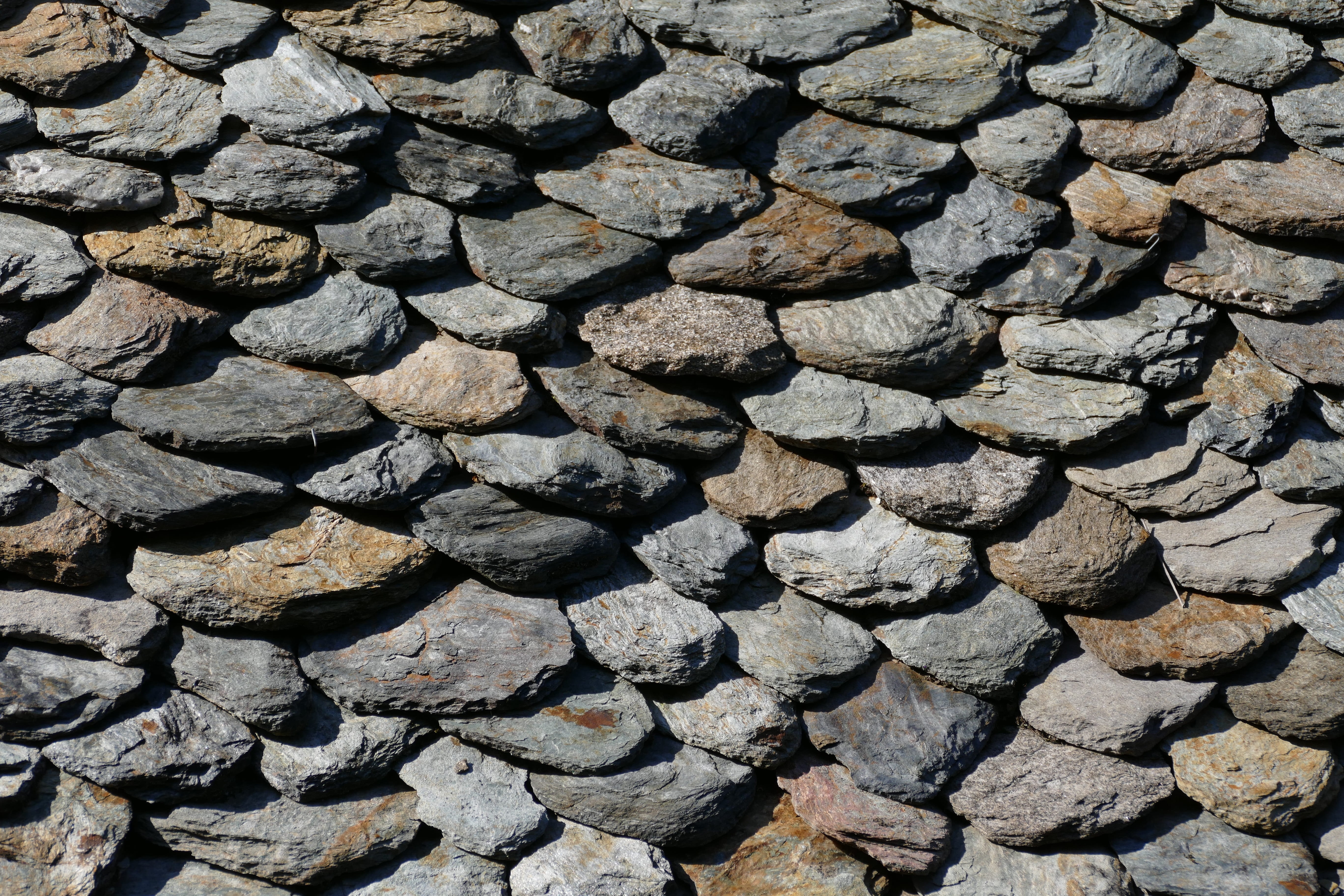 sunlight, 5K, outdoors, lei, timber, nature, deforestation, forest, day, full frame, abundance, roof tile, log, roofing, scale, slate, structure, natural stone, HD Wallpaper